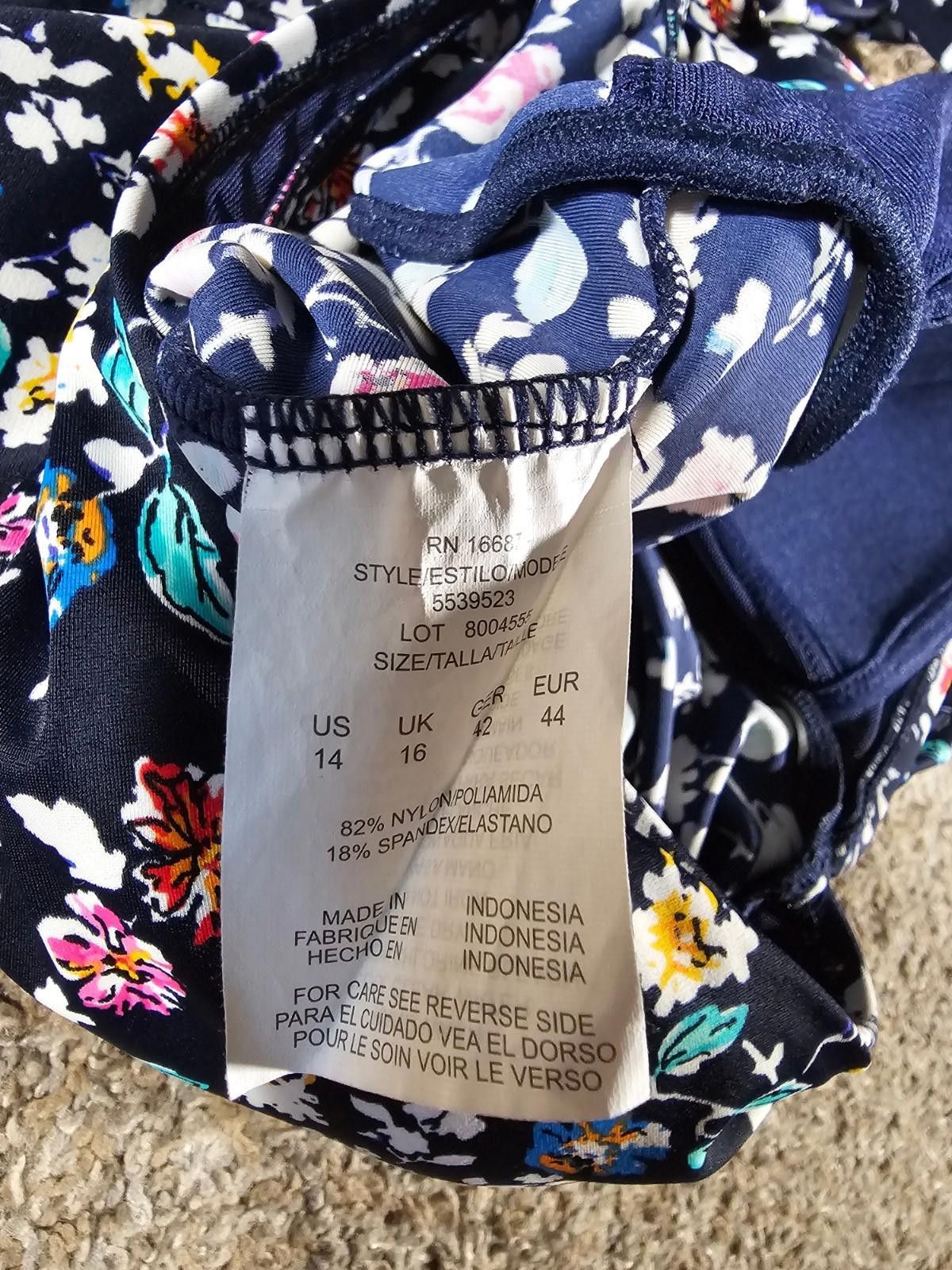 The Unbranded Brand Floral Polyamide Sz 14 Swim Top Size ONE SIZE - 6 Thumbnail