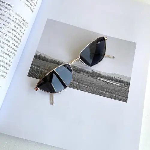 Japanese Brand Retro punk sunglasses Size ONE SIZE - 2 Thumbnail