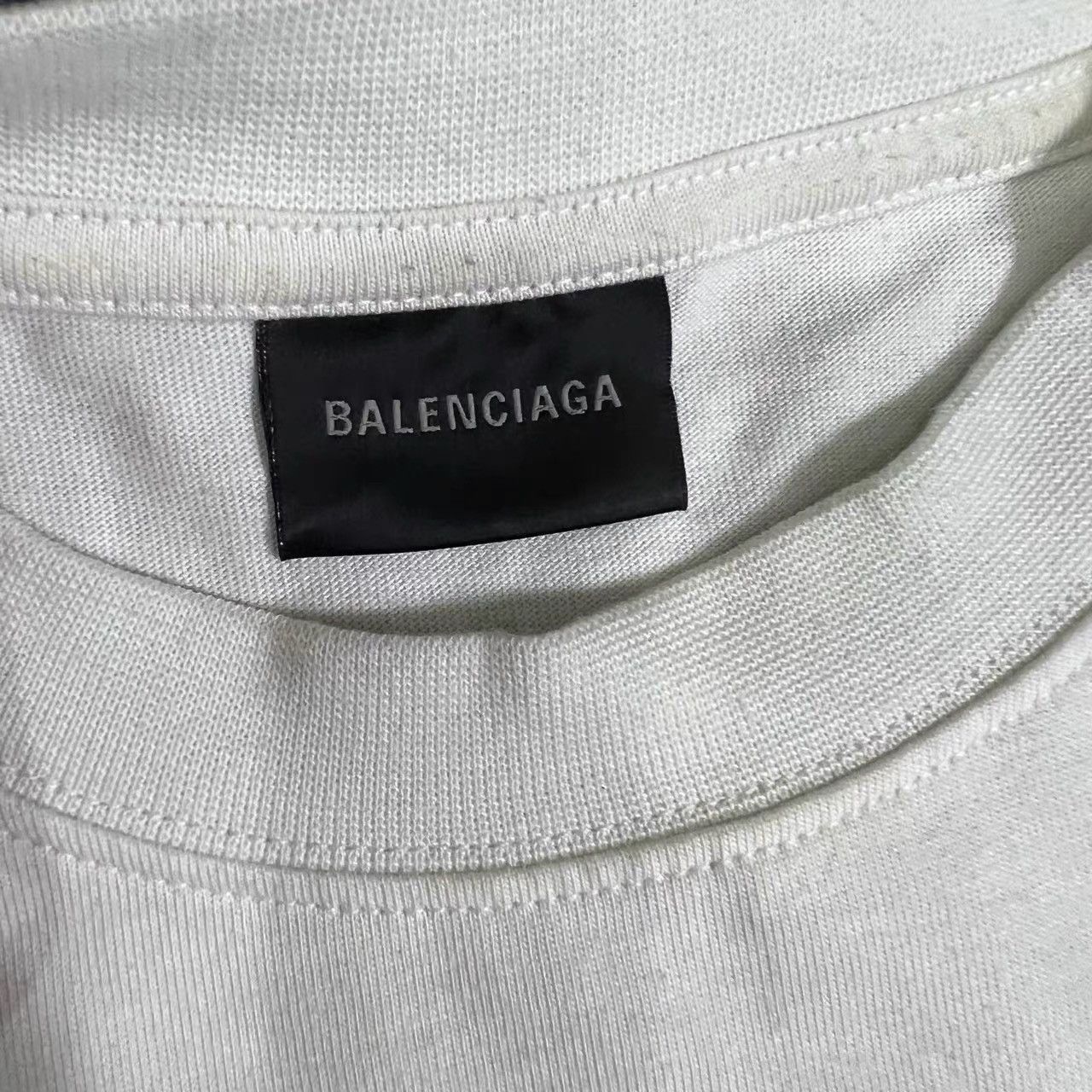 Balenciaga Balenciaga Embroidered Wave Short Sleeve T‑shirt K28 Size US L / EU 52-54 / 3 - 4 Thumbnail
