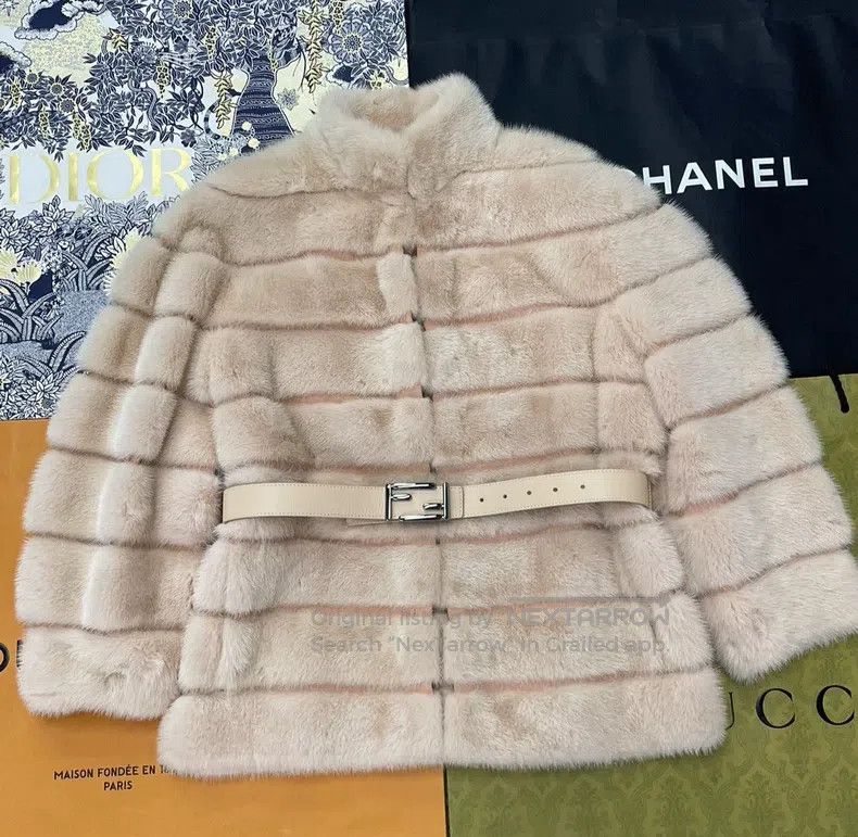 Fendi Fendi Pink Fur Jacket Size XS / US 0-2 / IT 36-38 - 1 Thumbnail