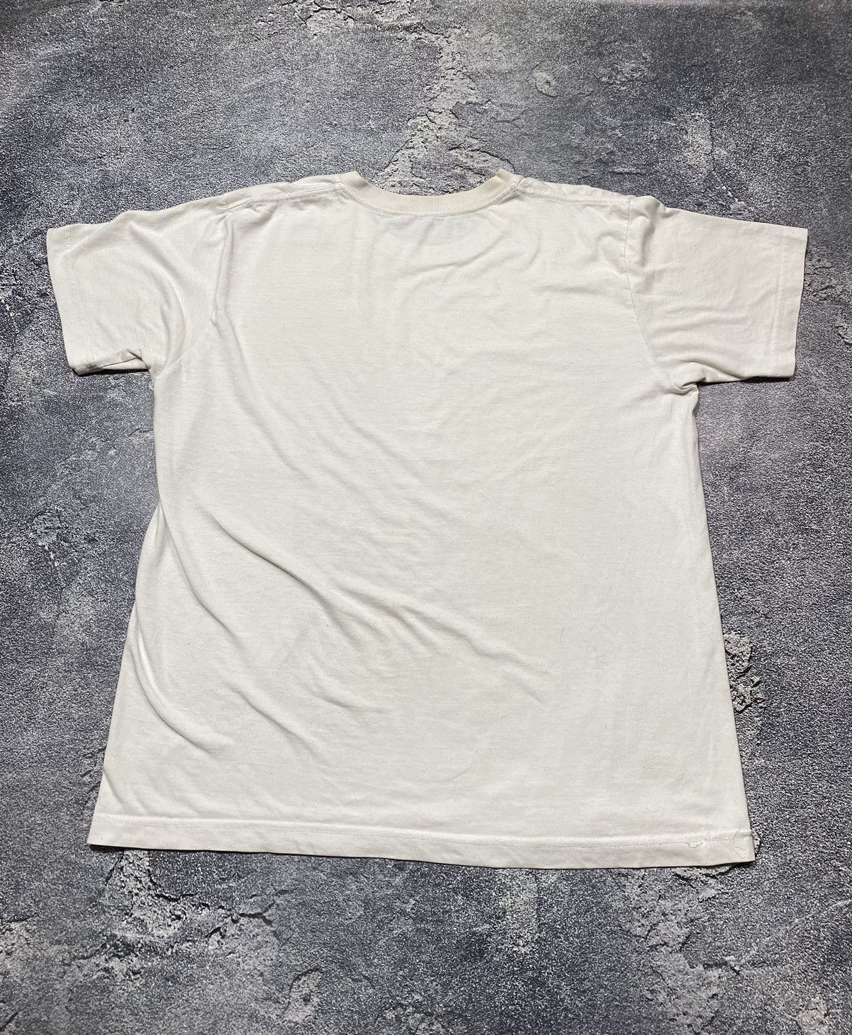 Cartoon Network × Vintage Vintage 90’s TinTin Adventures THE BLUE LOUIS Tshirt Size US M / EU 48-50 / 2 - 9 Thumbnail