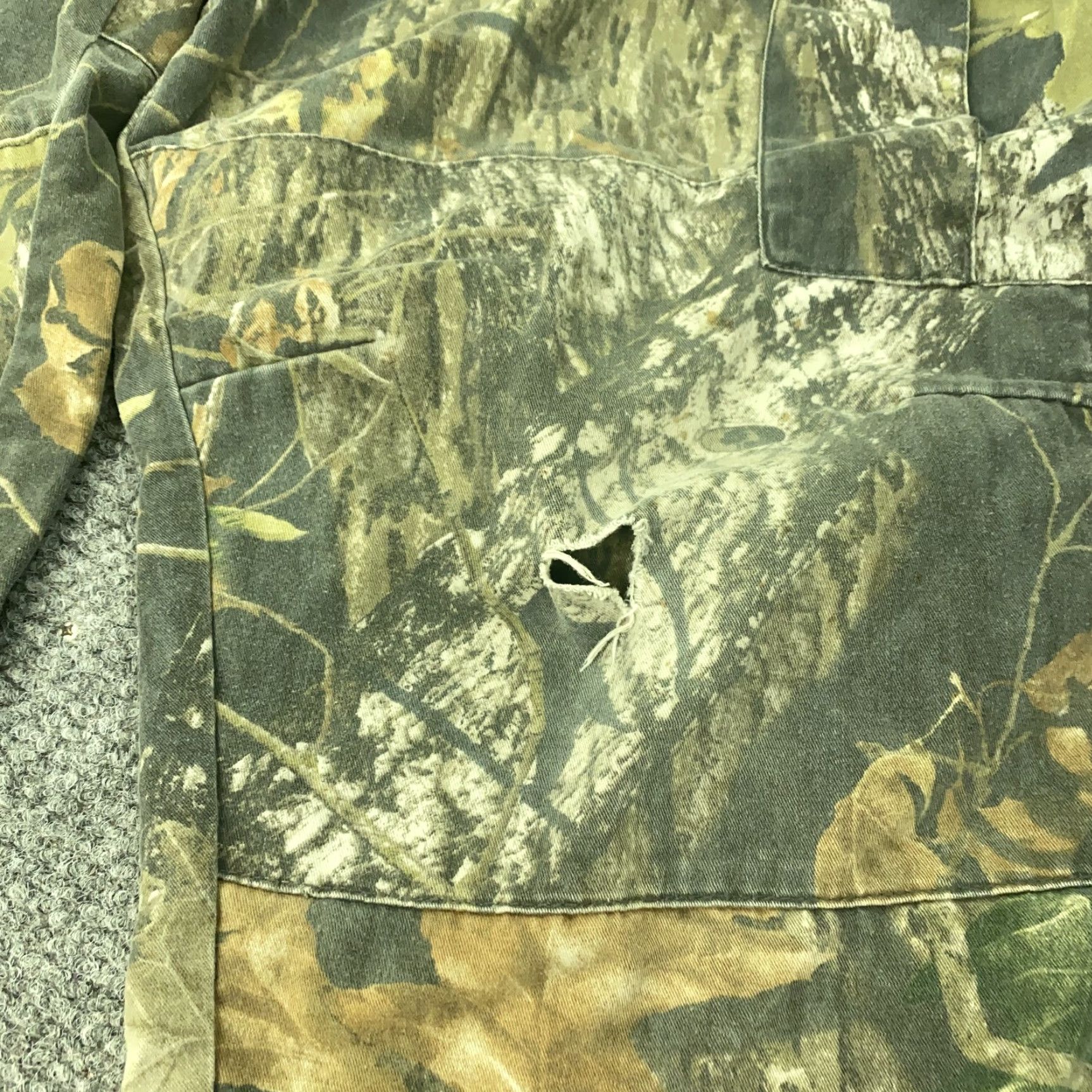 Realtree VINTAGE RedHead Pants Mens 3XL Camo Cargo Hunting Outdoor Realtree Relaxed Fit Cotton Polyester 55/45 Canvas 31in Inseam Mens Size US 39 - 4 Thumbnail