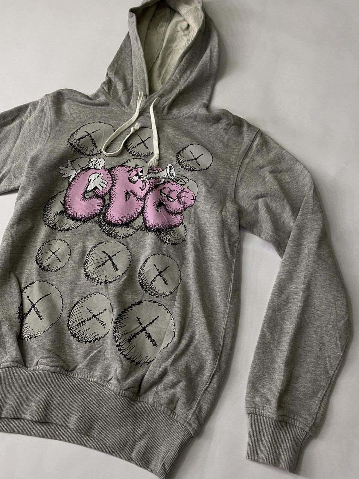 Comme des Garcons COMME DES GARCONS x KAWS HOODIE. Size US S / EU 44-46 / 1 - 4 Thumbnail