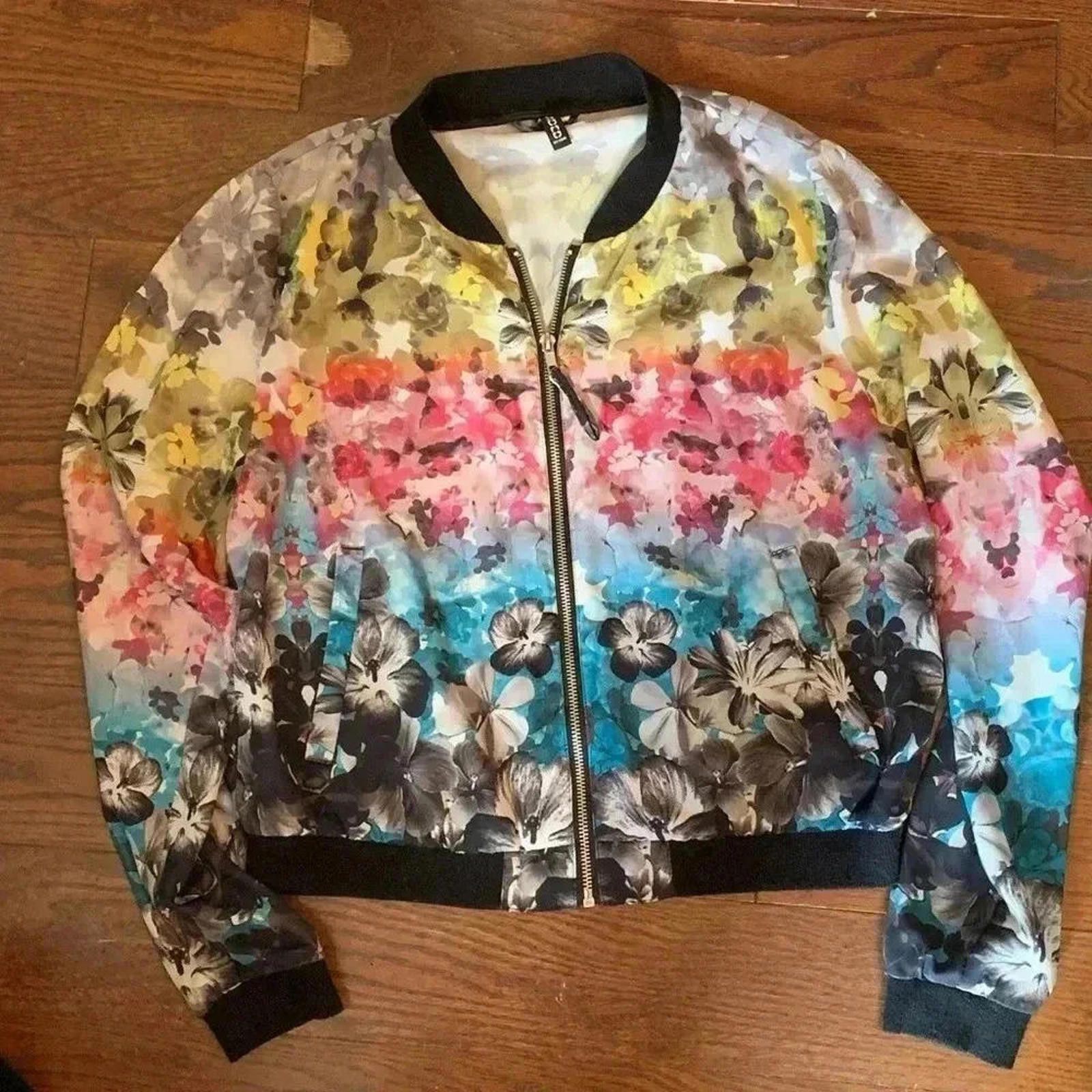 H&M H&M Floral Print Bomber Jacket Size XL / US 12-14 / IT 48-50 - 2 Thumbnail