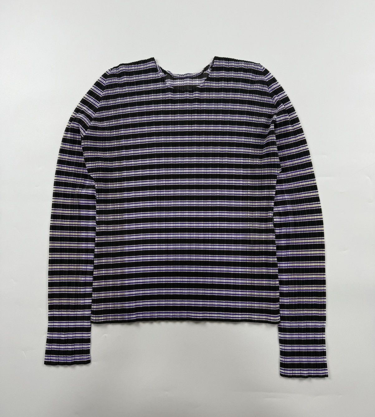 Pleats Please Issey Miyake Issey Miyake Pleats Please Pleated Long Sleeve Size M / US 6-8 / IT 42-44 - 1 Thumbnail