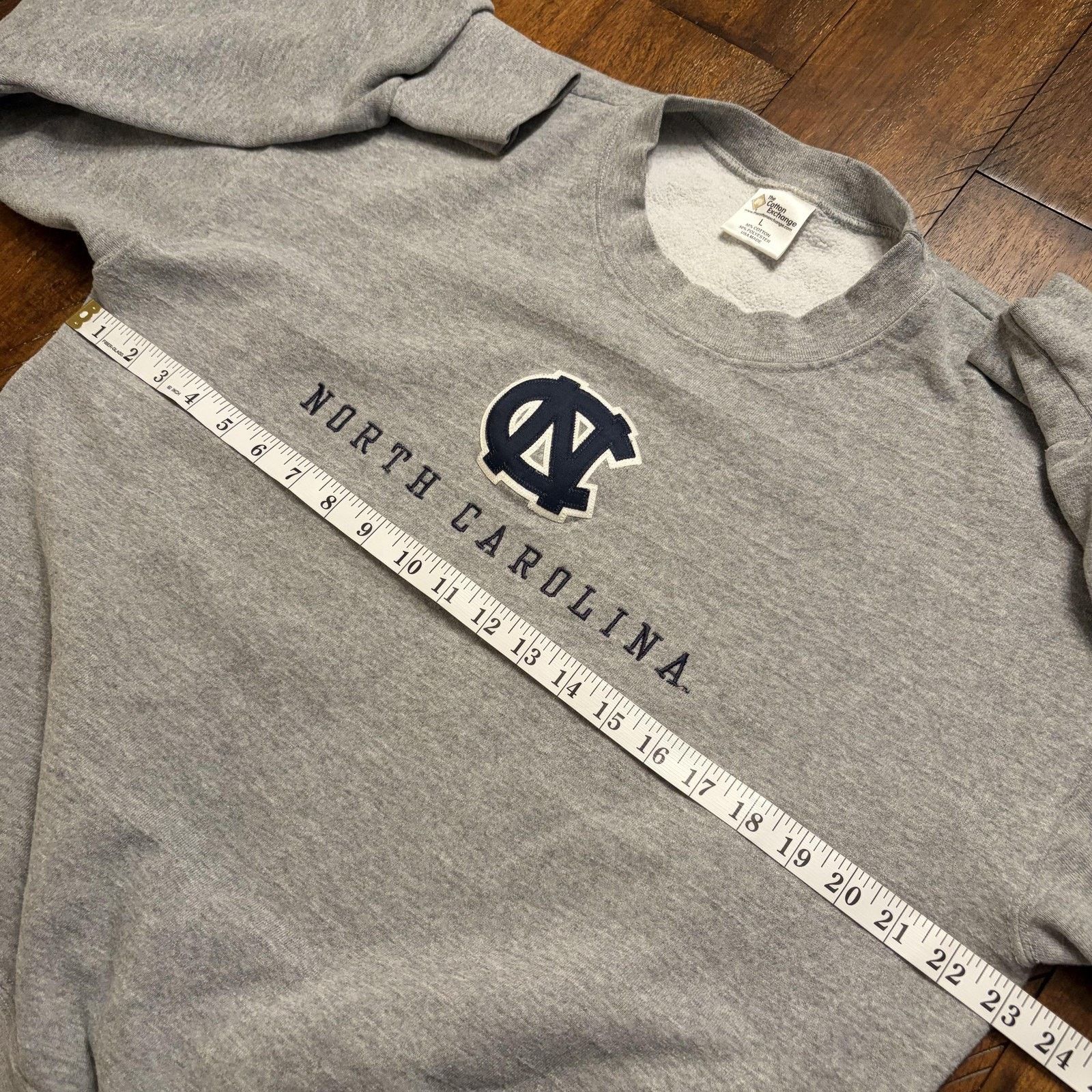 Vintage North Carolina Tar Heels Sweatshirt Mens L Cotton Exchange Size US L / EU 52-54 / 3 - 7 Thumbnail