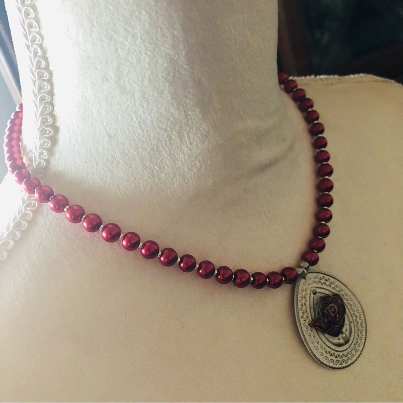 Handmade Handcrafted repurpose red rose filigree Pearl necklace Size ONE SIZE - 3 Thumbnail