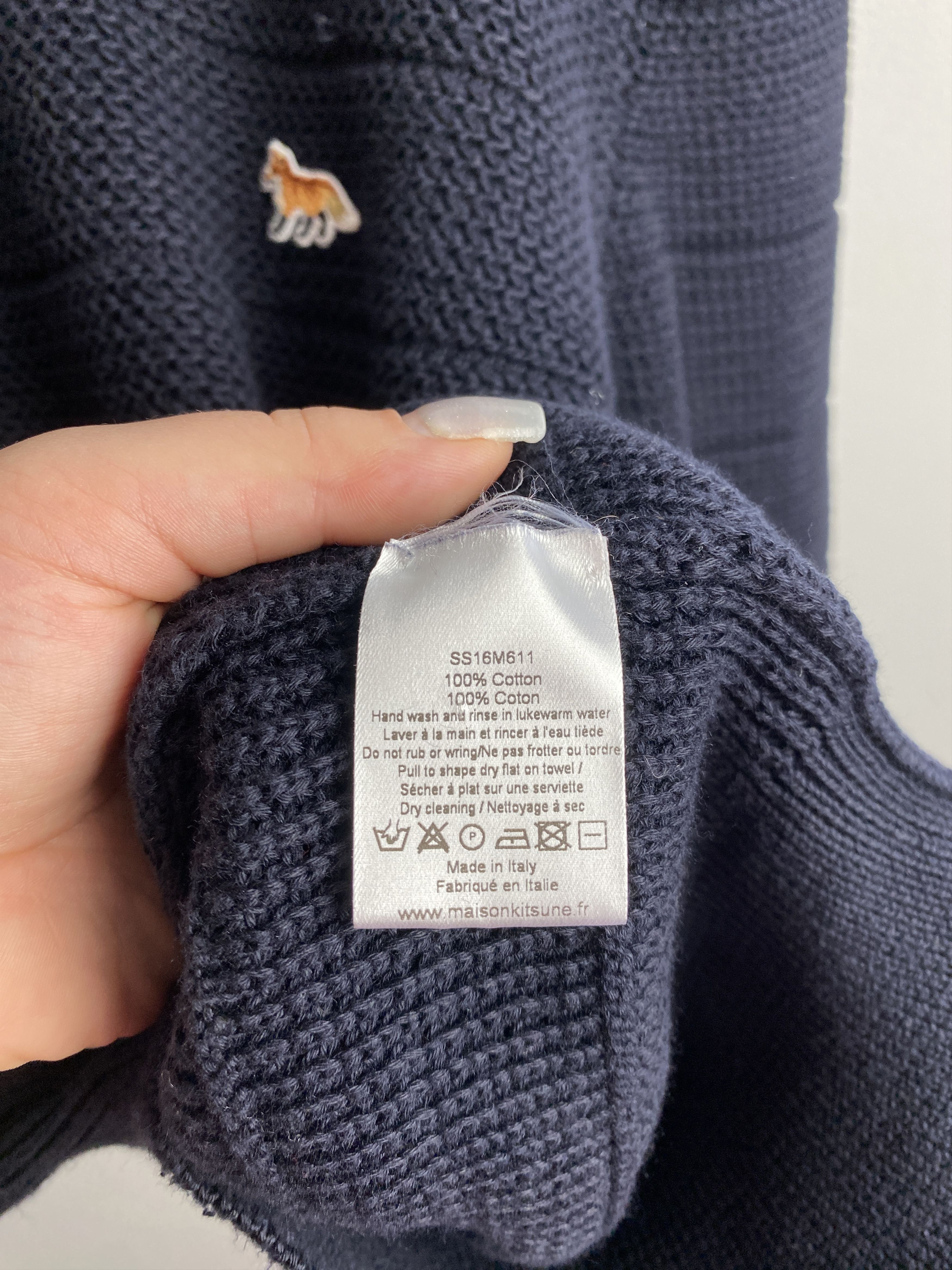 Maison Kitsune Maison Kitsune small fox logo sweater knitwear Size US S / EU 44-46 / 1 - 4 Thumbnail