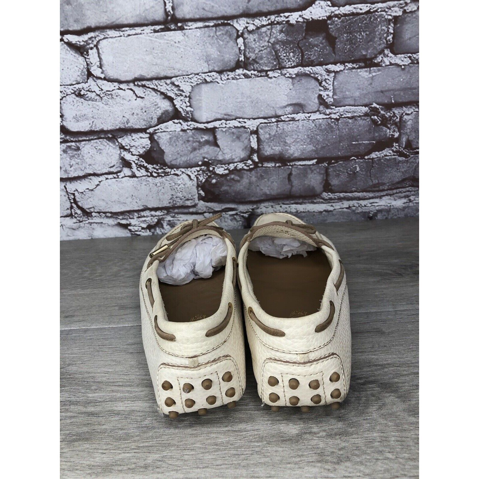 Tod's Tod’s Ivory Cream Leather Gommino Driving Moccasin Shoes Wom Size US 9.5 / IT 39.5 - 6 Thumbnail