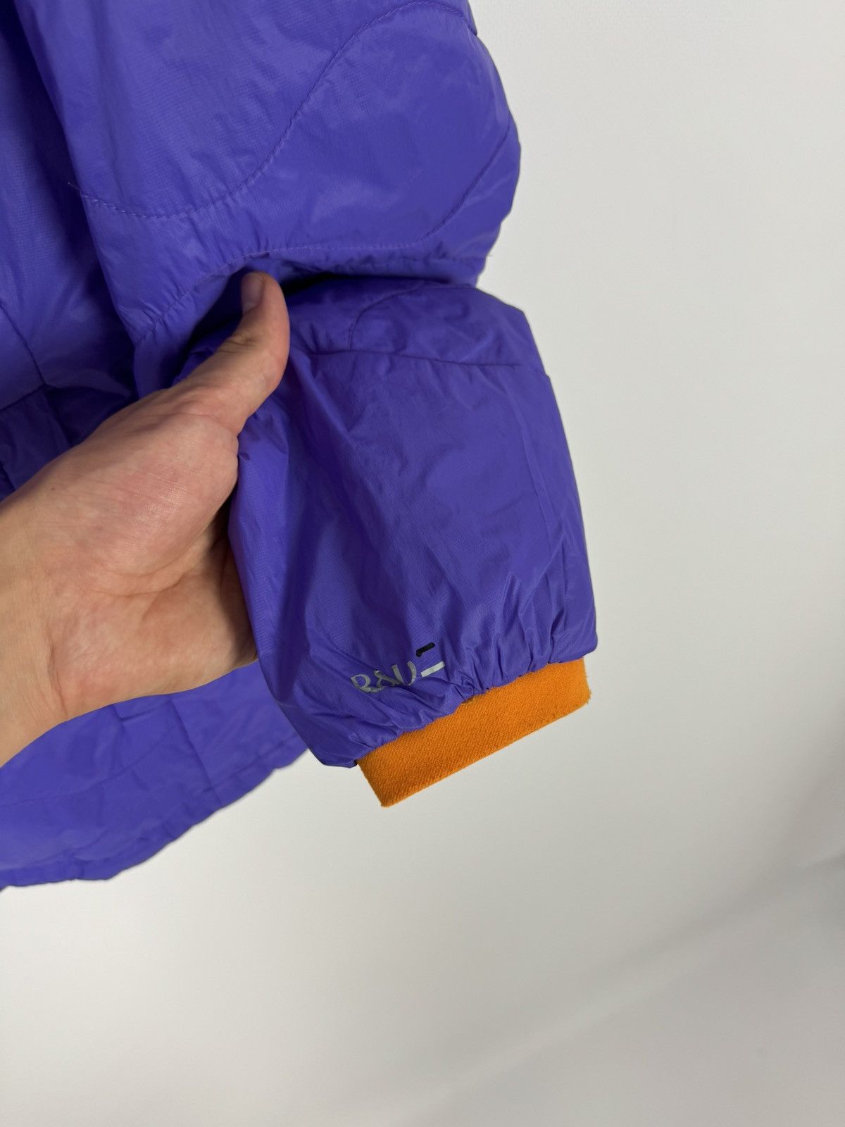 Peak Performance Peak Performance W Hydrog J Primaloft Hooded Women’s Jacket Size M / US 6-8 / IT 42-44 - 9 Thumbnail