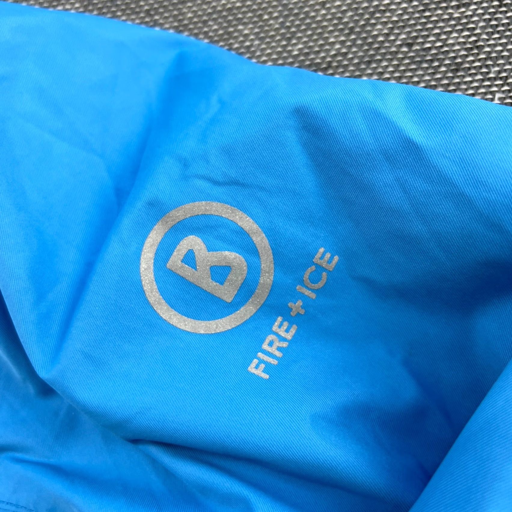 Bogner VINTAGE? No — Bogner Jacket Mens 2XL XXL Ski Taped Seams 10k Blue Hooded Snowboard - Bogner Ice + Fire - Jacket - Men - Blue - 2XL Size US XXL / EU 58 / 5 - 2 Thumbnail