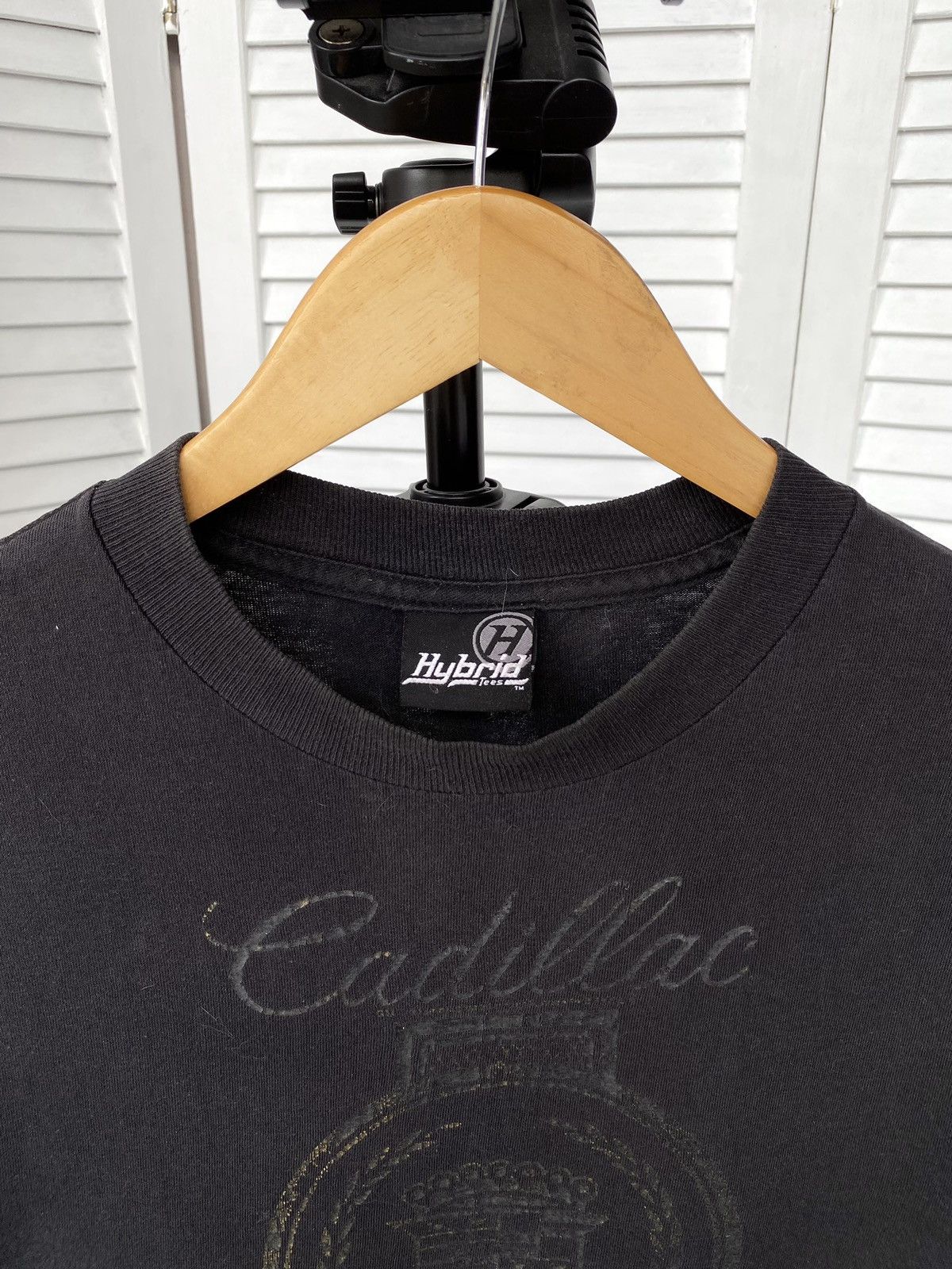 Cadillac × Vintage Vintage Cadillac Faded Racing Gold Logo Tee Shirt Size US M / EU 48-50 / 2 - 6 Thumbnail