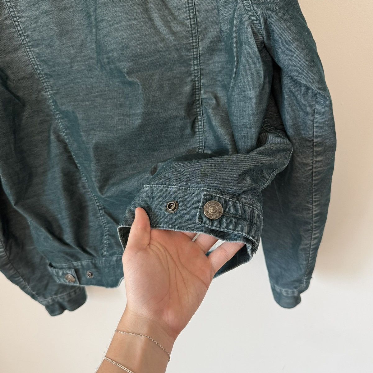 True Religion Vtg 2000s True Religion Corduroy Sherpa Lined Trucker Jacket Size US XXL / EU 58 / 5 - 8 Thumbnail