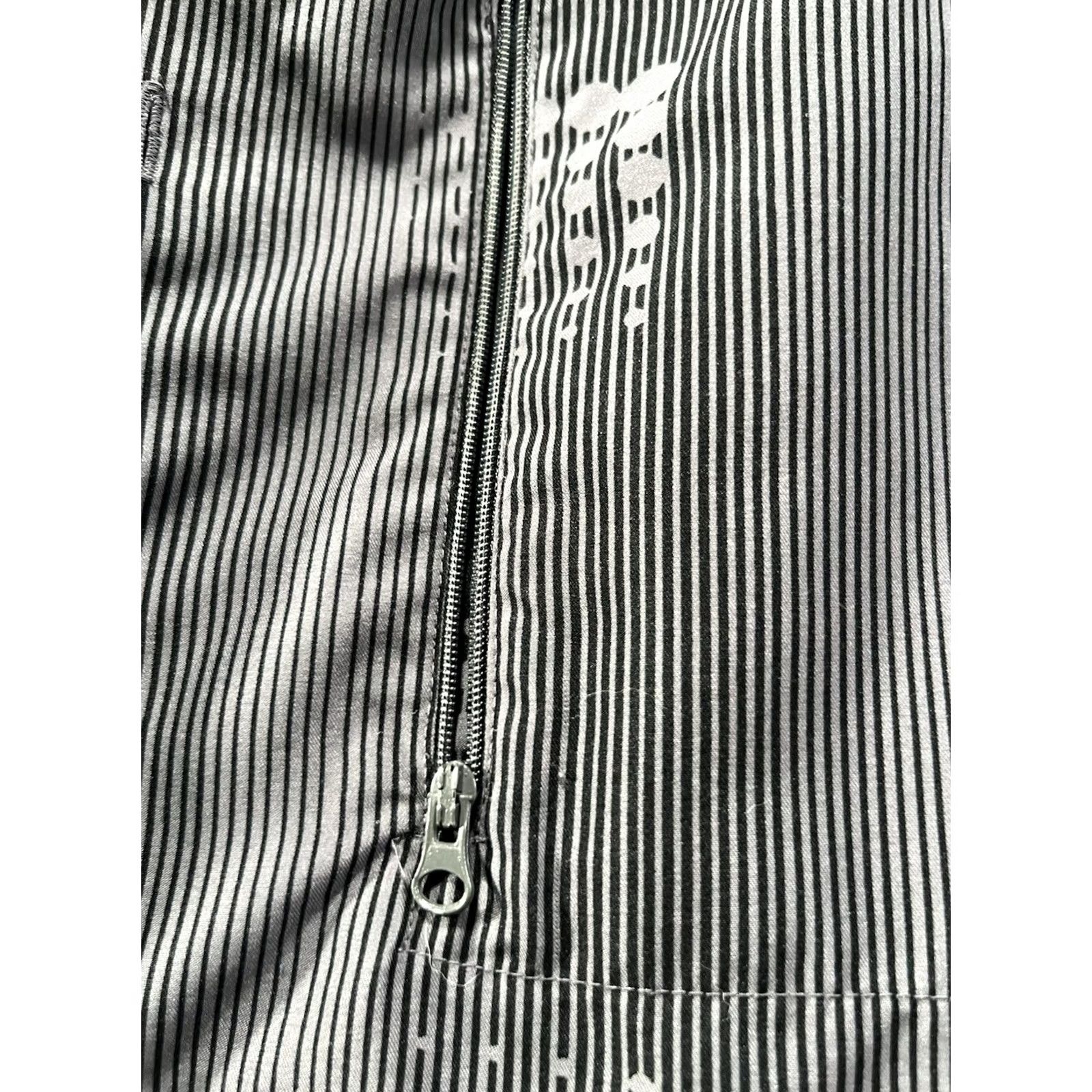 Bugle Boy VINTAGE Bugle Boy Shirt Mens L Black Gray Pattern Button-Up 90s Grunge Y2K Size US L / EU 52-54 / 3 - 4 Thumbnail