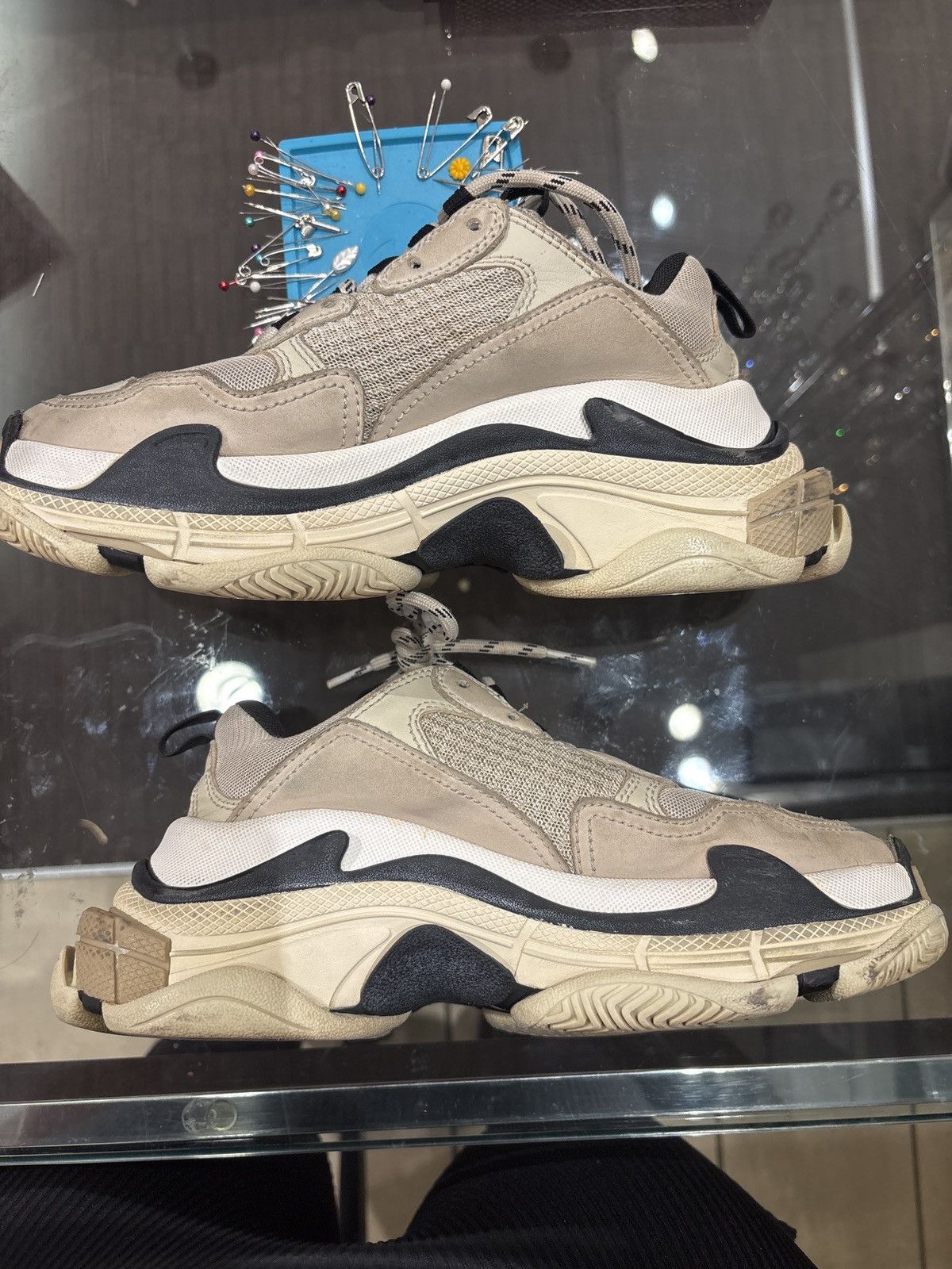 Balenciaga TRIPLE S SNEAKER Size US 6 / IT 36 - 5 Thumbnail