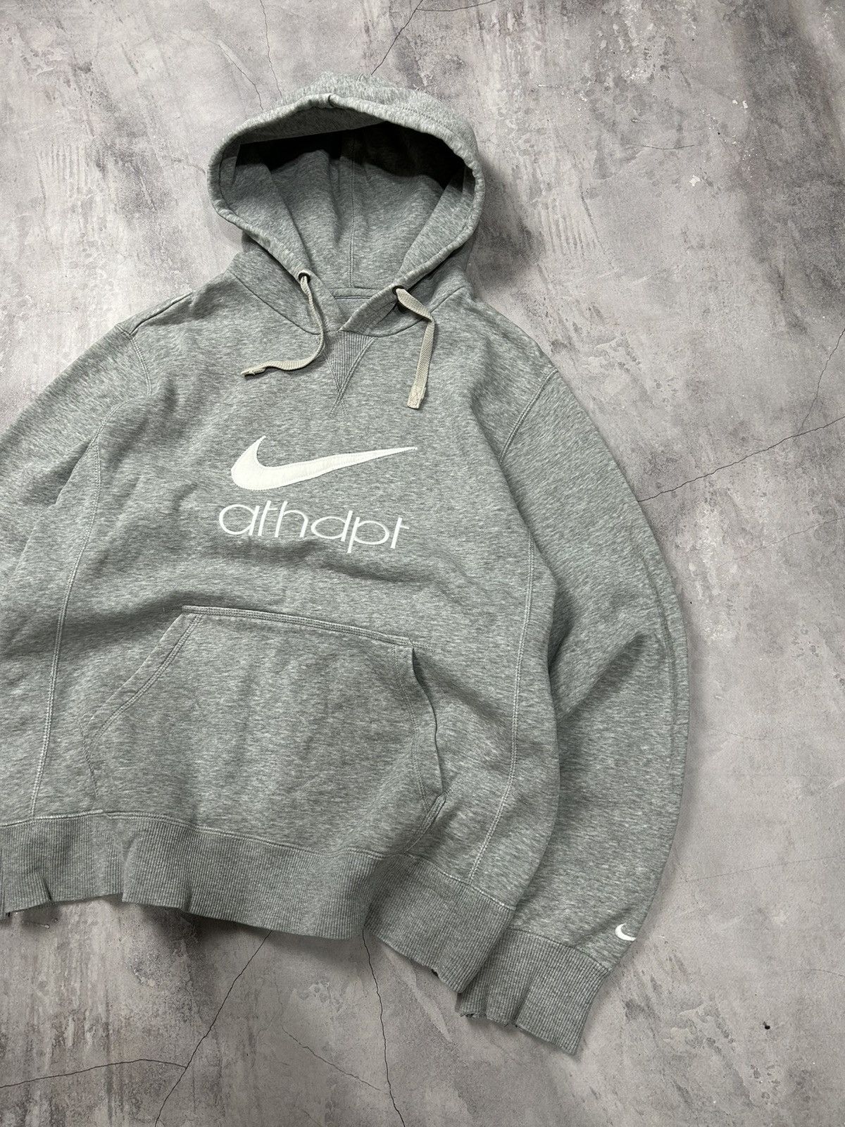 Nike × Vintage Vintage Baggy Nike Big Swoosh Athdpt Drill Hoodie Y2K Size US L / EU 52-54 / 3 - 2 Thumbnail