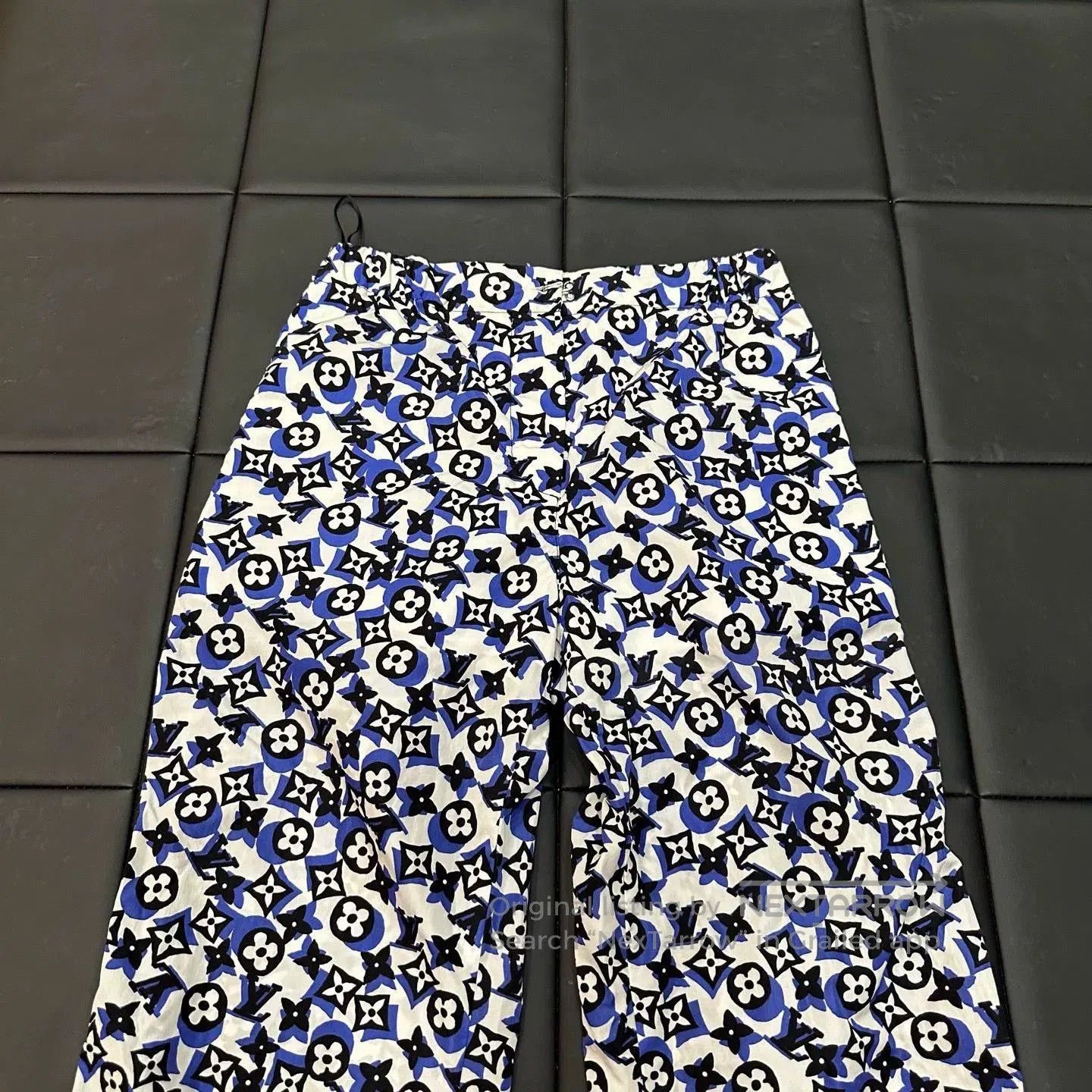 Louis Vuitton Louis Vuitton Blue White Monogram Jogging Pants. Size US 34 / EU 50 - 3 Thumbnail