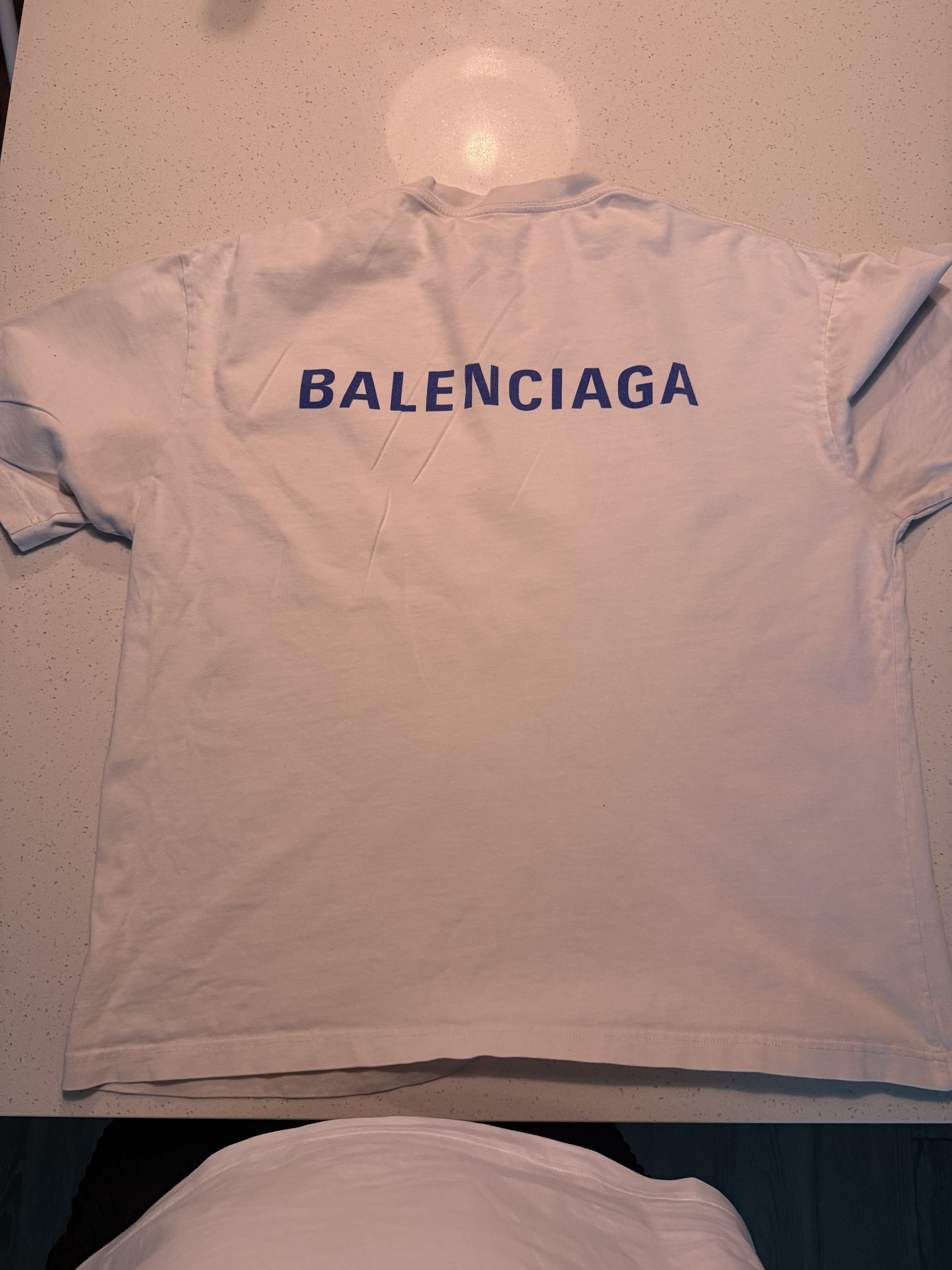 Balenciaga Balenciaga Badge Logo Tee 'Chalky White/Blue' Size US M / EU 48-50 / 2 - 4 Thumbnail
