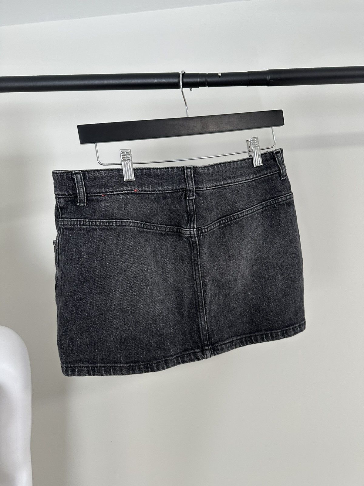 Diesel Diesel Emblemed Mini Skirt Size 28" / US 6 / IT 42 - 9 Thumbnail