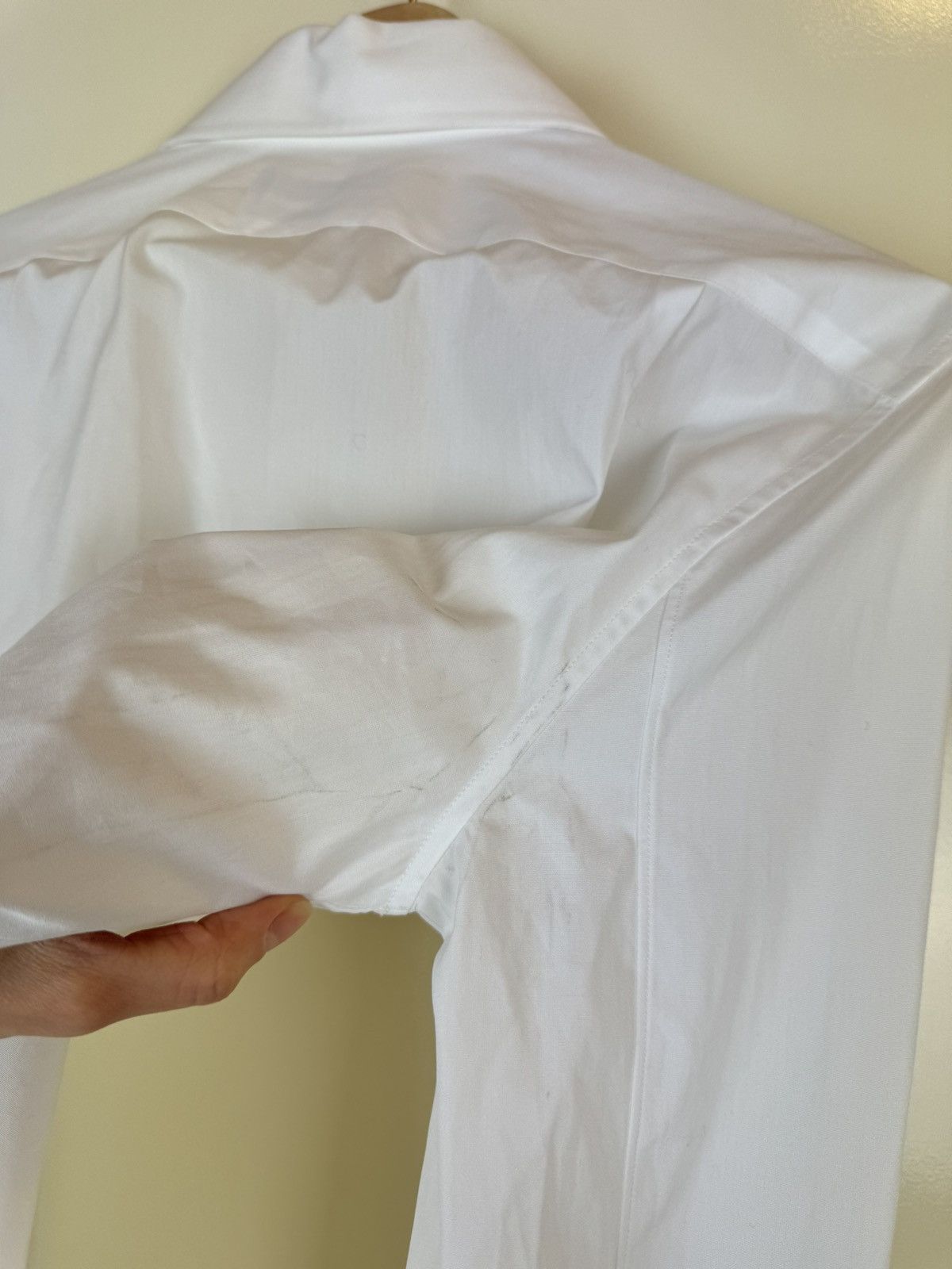 Alexander McQueen Alexander McQueen white poplin cotton classic shirt logo Size US S / EU 44-46 / 1 - 17 Thumbnail
