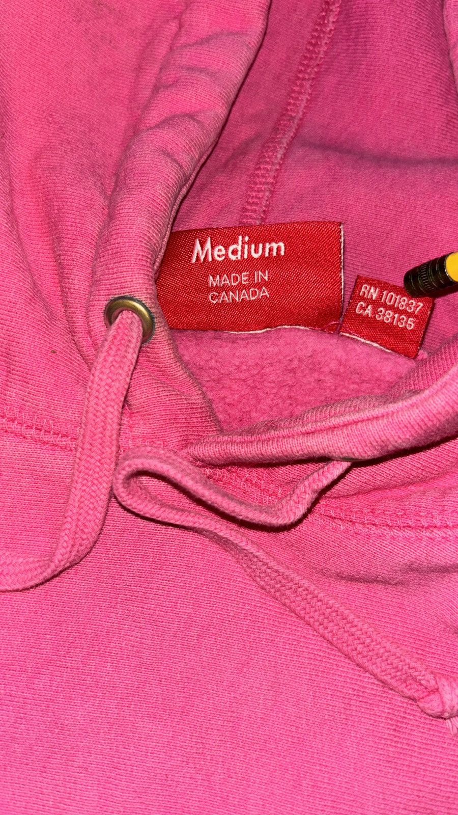 Supreme FW17 Supreme Magenta Box Logo Sweatshirt Size US M / EU 48-50 / 2 - 4 Thumbnail