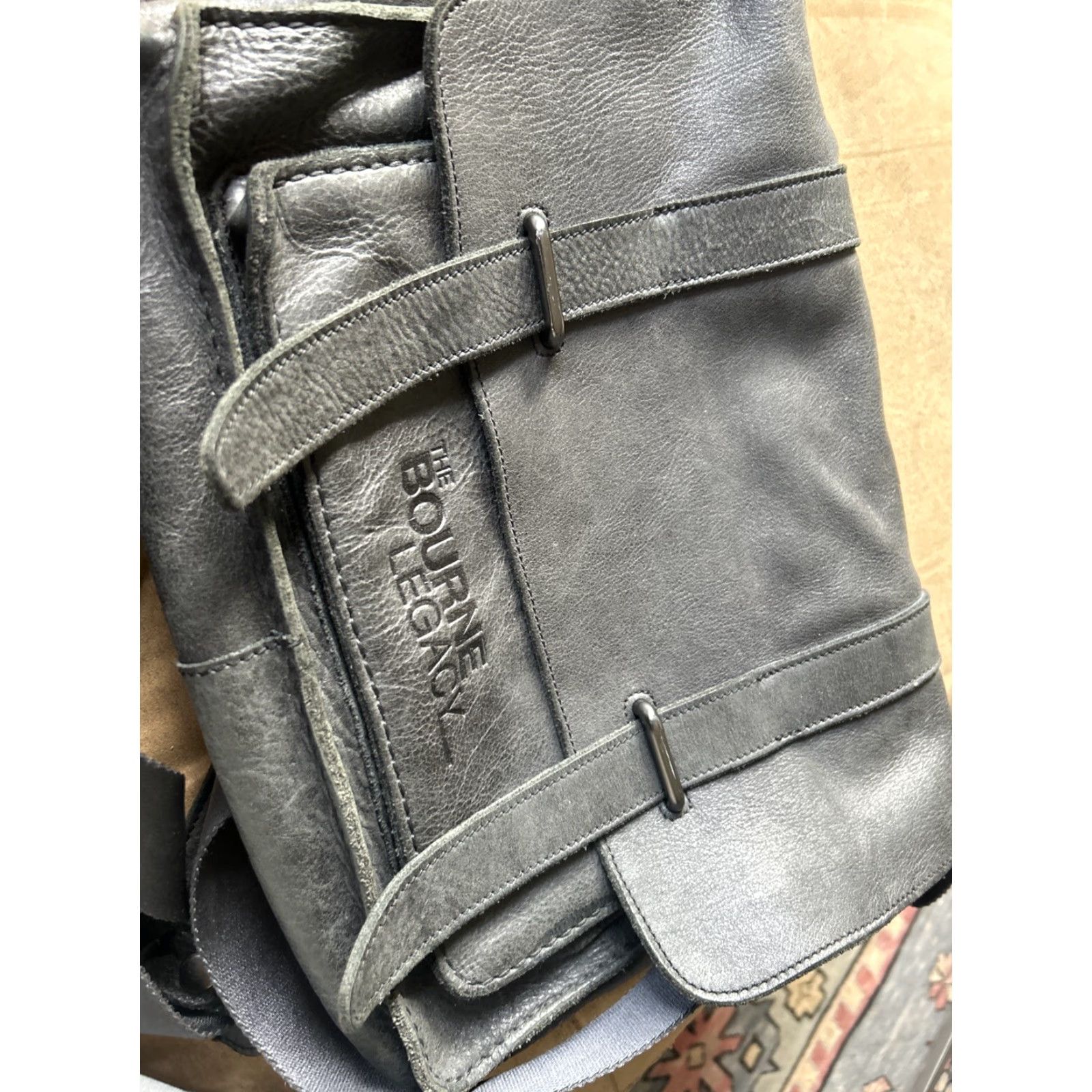 Roots ROOTS The Bourne Legacy Canada Leather Crossbody Messenger Bag 13" Men Black Leather Messenger Bag 13" Canada Roots Mens Mens Leather Crossbody Bag Size ONE SIZE - 3 Thumbnail