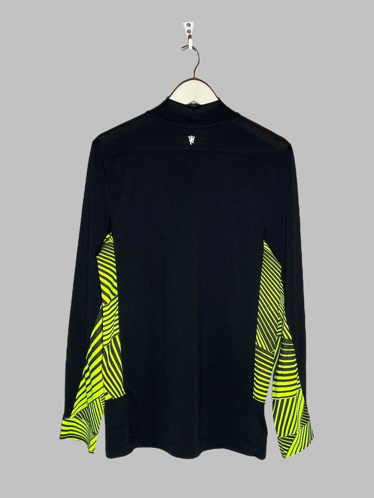 Nike Nike Manchester United 2011/12 Goalkeeper Football Shirt Size US S / EU 44-46 / 1 - 2 Thumbnail