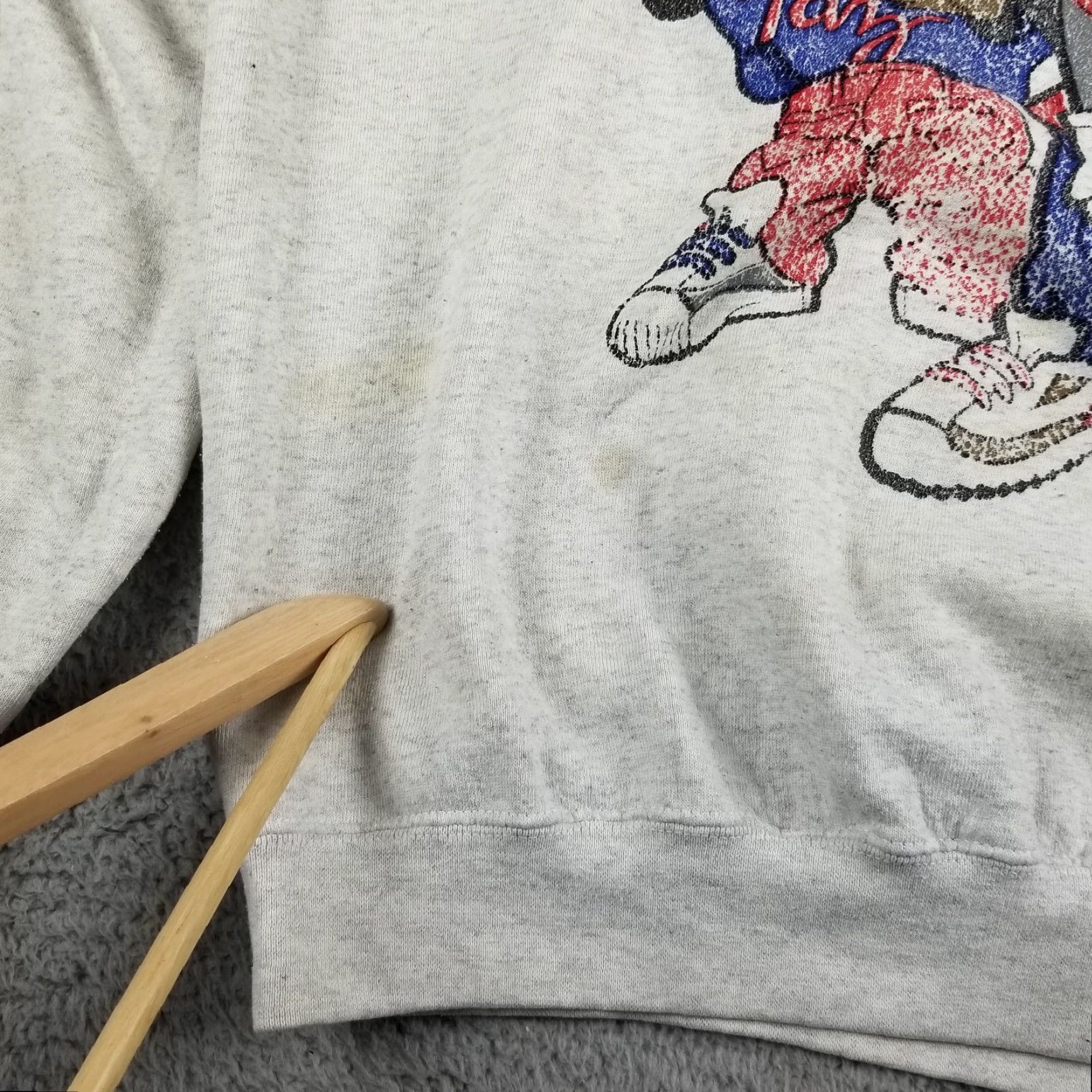 Akris Vintage 90s Taz & Bugs Bunny Hip Hop Crewneck Sweatshirt Men Large Ivory Cartoon Animals Cartoon Hip Hop Limited Edition Size US L / EU 52-54 / 3 - 5 Thumbnail