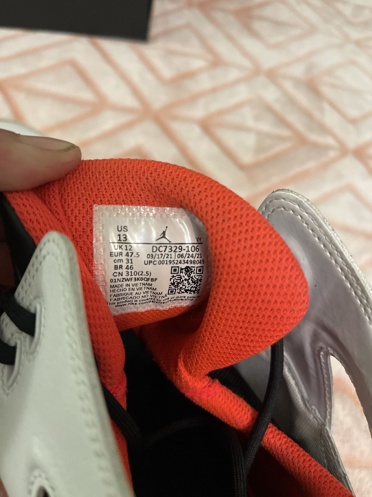 Jordan Brand × Nike AIR JORDAN FLIGHT CLUB 91 WHITE INFRARED Size US 13 / EU 46 - 6 Thumbnail