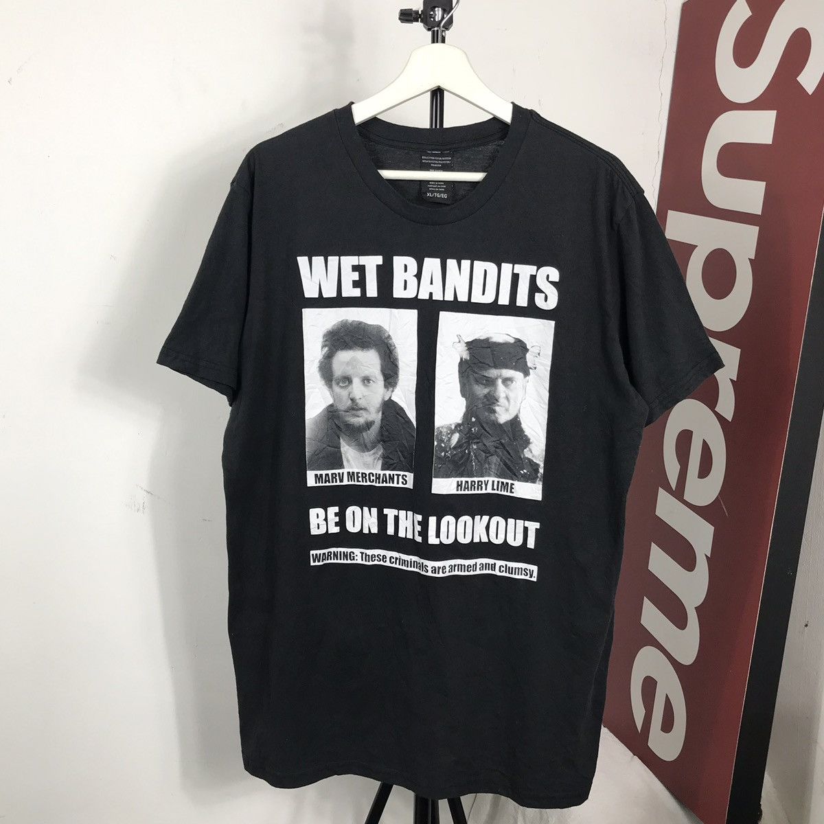 Vintage Home Alone Movie Wet Bandits Rare T-Shirt