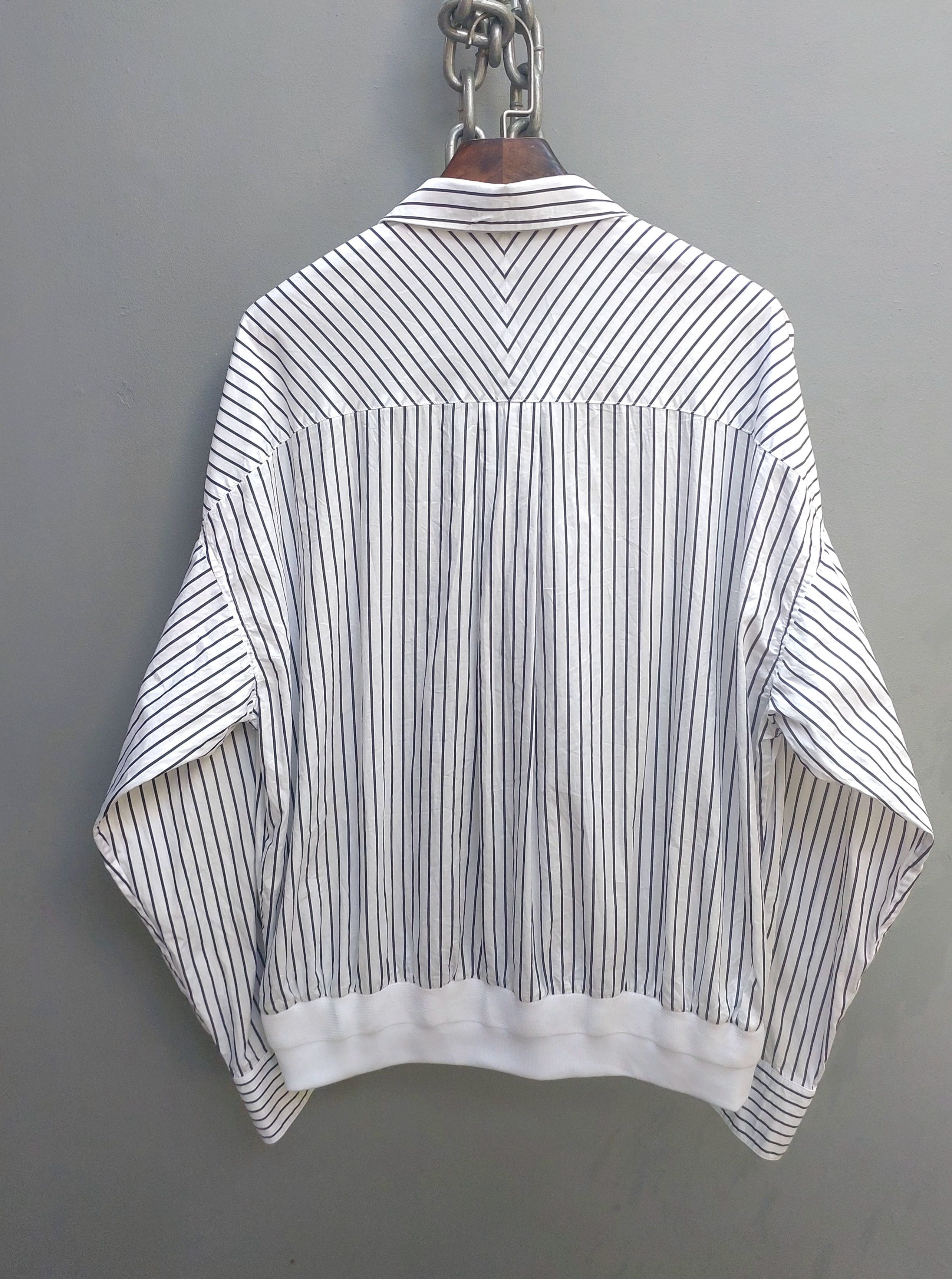 Juun.J Juun.J Oversized Pinstripe Popover Shirt Size US S / EU 44-46 / 1 - 7 Thumbnail