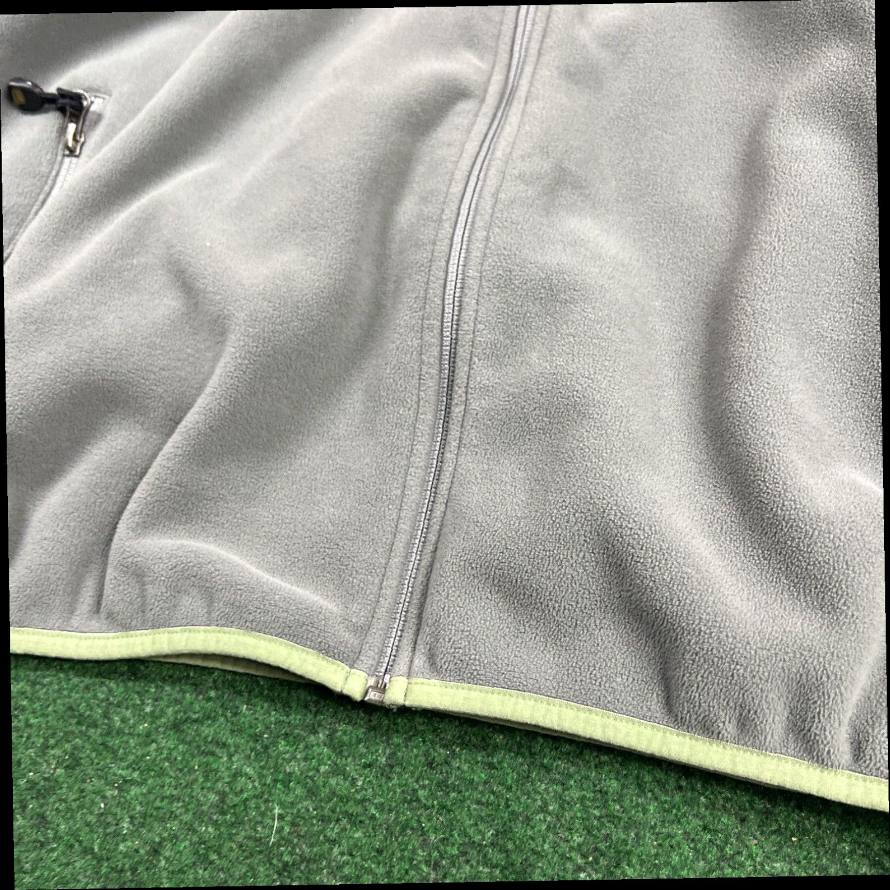 Vintage L.L. Bean Men's Polartec Fleece Jacket Full Zip L Grey & Green Outdoors Hiking Size US L / EU 52-54 / 3 - 4 Thumbnail