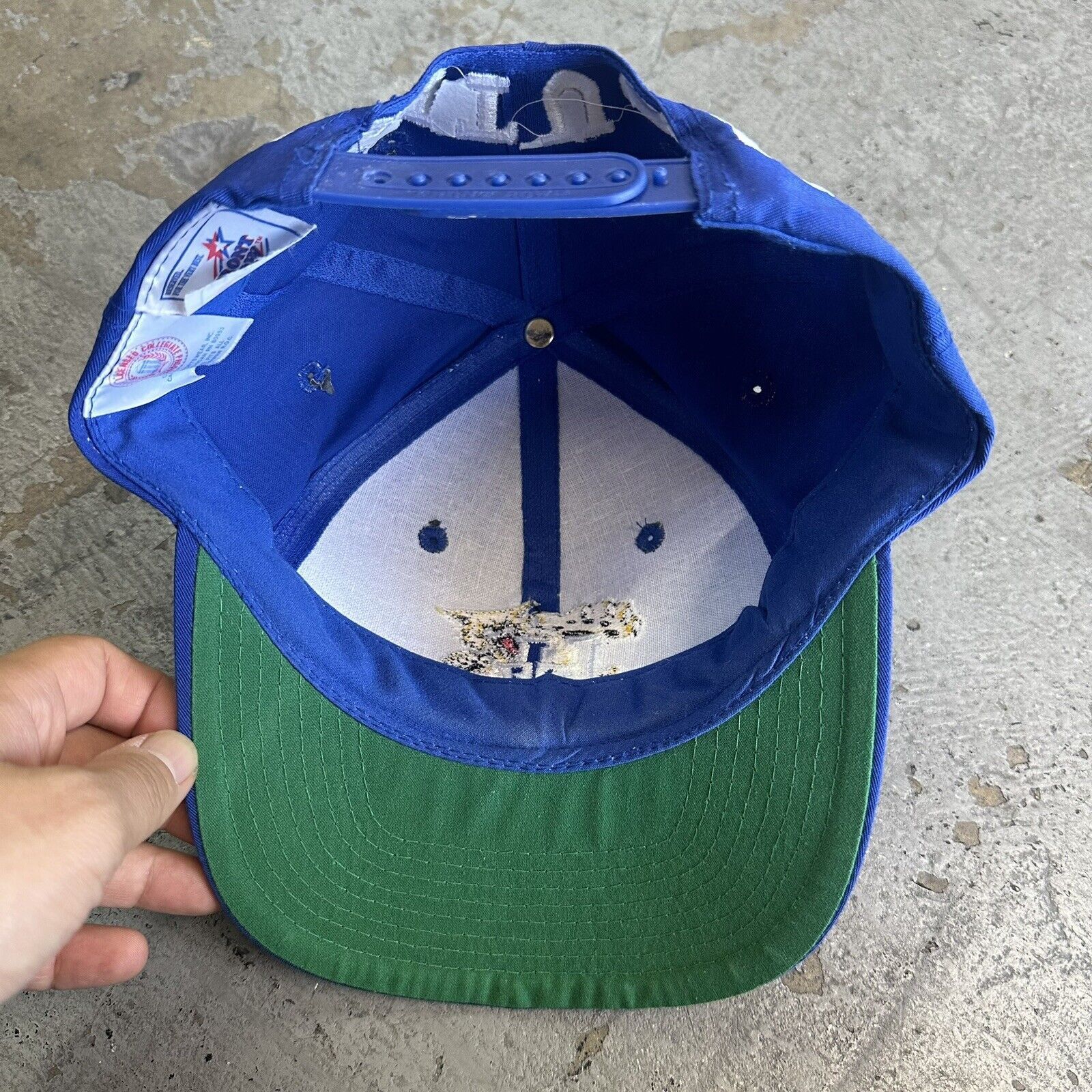 NCAA × Vintage Vintage Front Row Kentucky Wildcats Blockhead Snapback Hat Size ONE SIZE - 2 Thumbnail