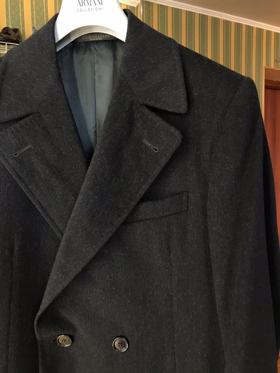 Corneliani Corneliani 10/10 condition 52-54 XL Size US L / EU 52-54 / 3 - 2 Thumbnail