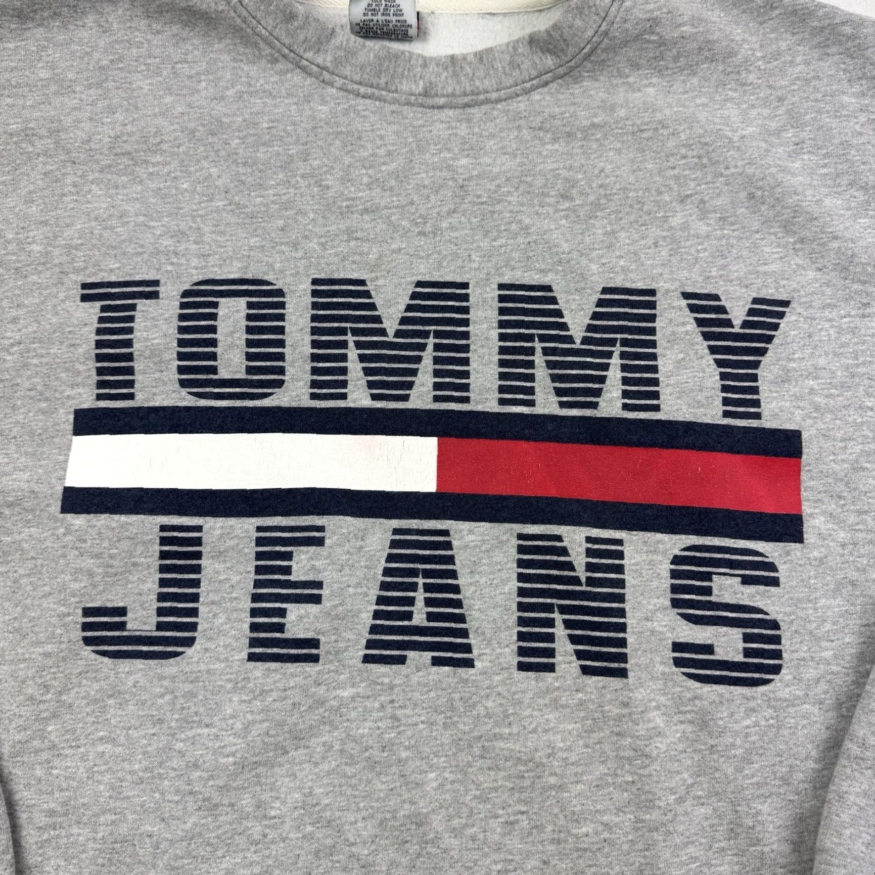 Tommy Hilfiger VINTAGE Tommy Jeans Sweatshirt Men L Gray Logo 90s USA Tommy Hilfiger Pull-over Crew Neck Size US L / EU 52-54 / 3 - 3 Thumbnail