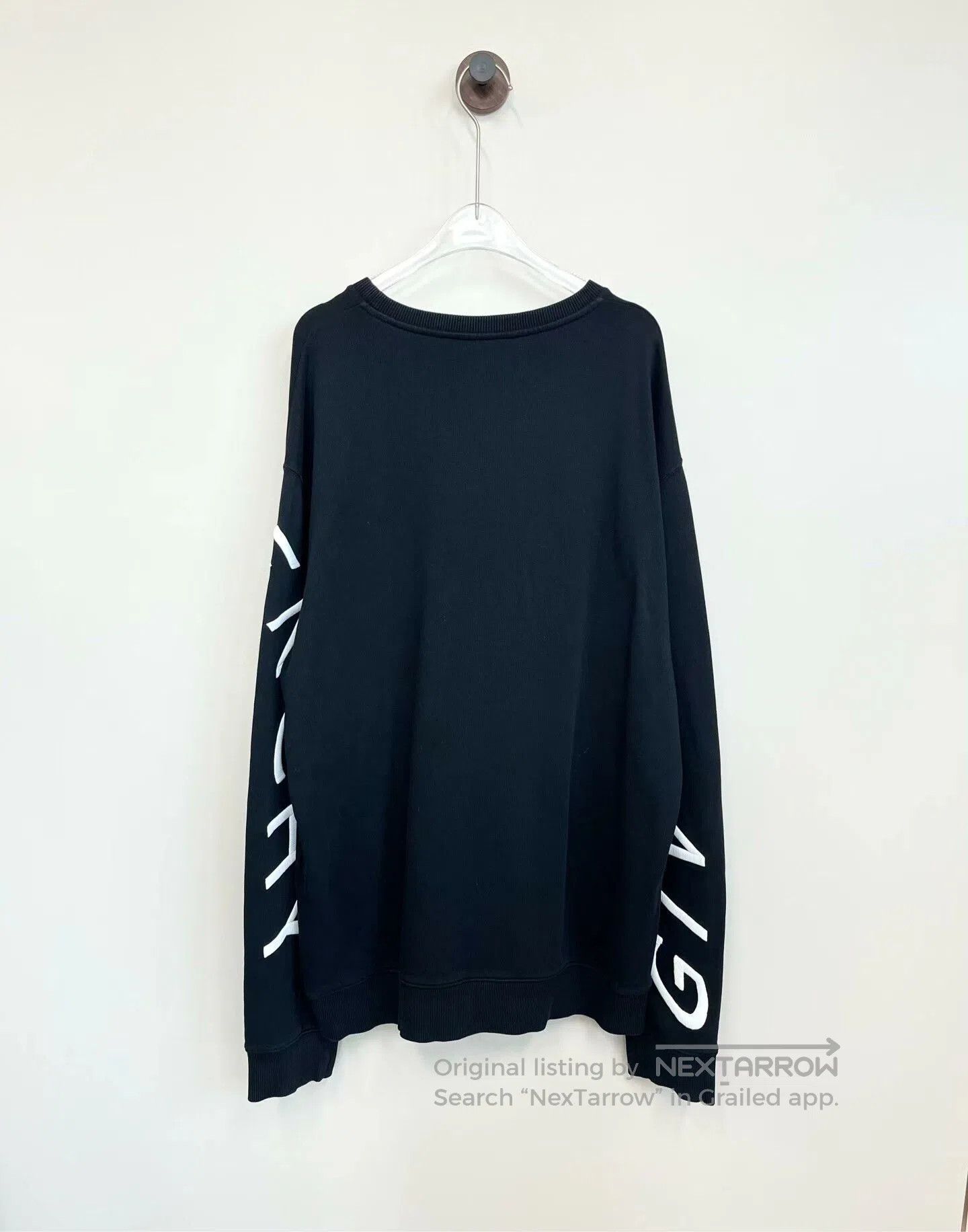 Givenchy Givenchy Black Logo Sweatshirt XXL. Size US XXL / EU 58 / 5 - 2 Thumbnail