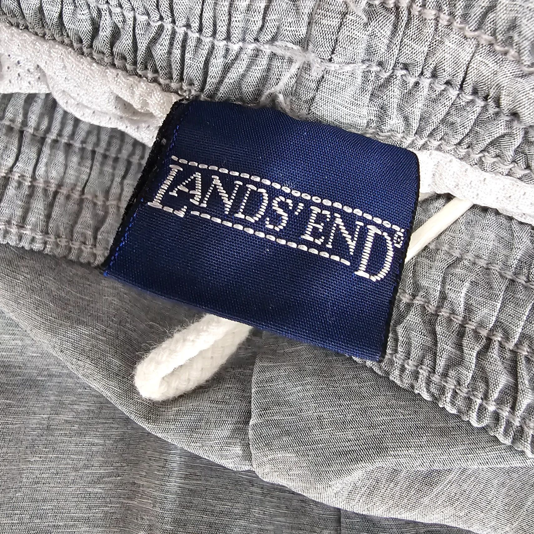 Lands' End Lands' End Shorts Womens XL Gray Sweat Athletic Run Quick Dry Pockets Drawstring Moisture Wicking Lightweight Size 24" / US 00 / IT 34 - 3 Thumbnail