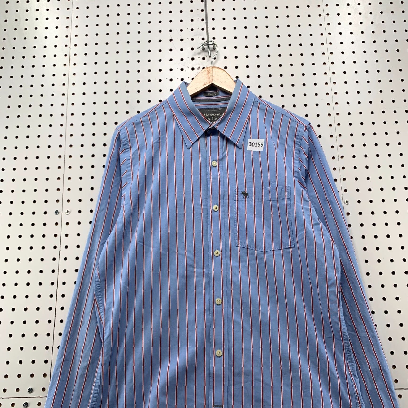 Abercrombie & Fitch Abercrombie & Fitch Button Shirt Mens Large Muscle Fit Blue Striped 22.5x30 Size US L / EU 52-54 / 3 - 6 Thumbnail