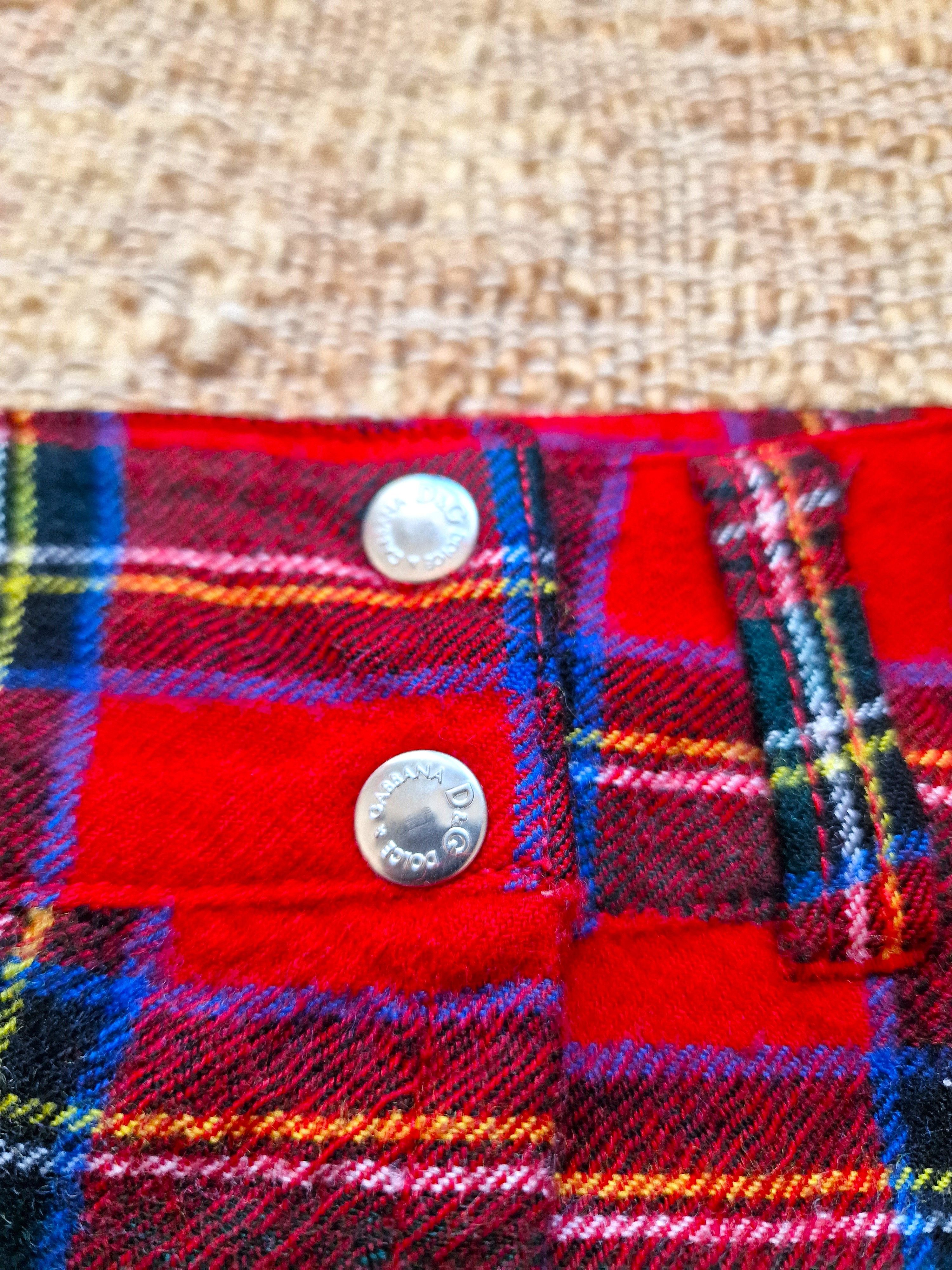Dolce & Gabbana D&G Dolce and Gabbana Tartan School Girl Wool Skirt Size 30" / US 8 / IT 44 - 8 Thumbnail
