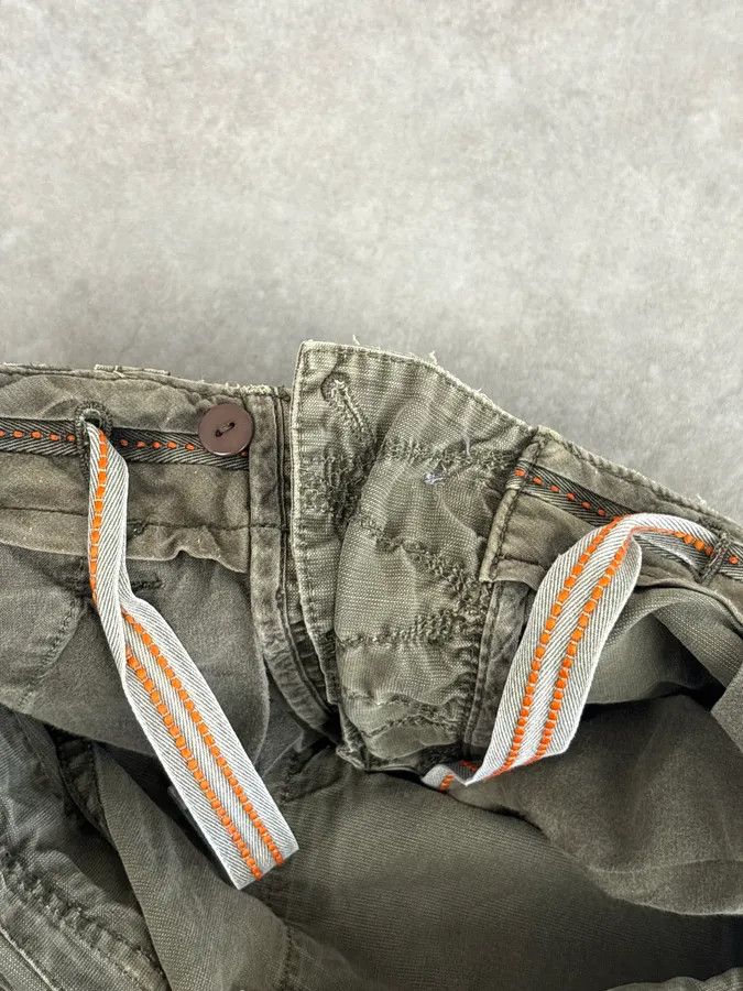 Dolce & Gabbana AW2004 Dolce & Gabbana Khaki Cargo Distressed Shorts Size US 32 / EU 48 - 11 Thumbnail