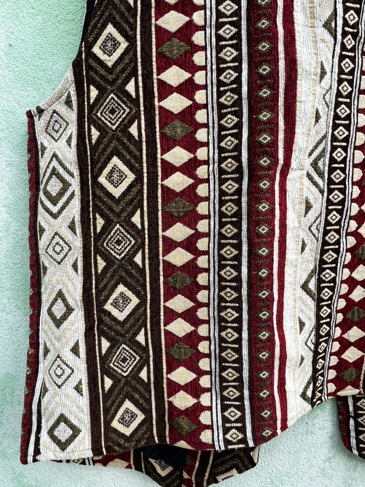 Japanese Brand Vintage MUHET Geometric Vest Boho Tribal Tapestry Waistcoat Size US L / EU 52-54 / 3 - 10 Thumbnail