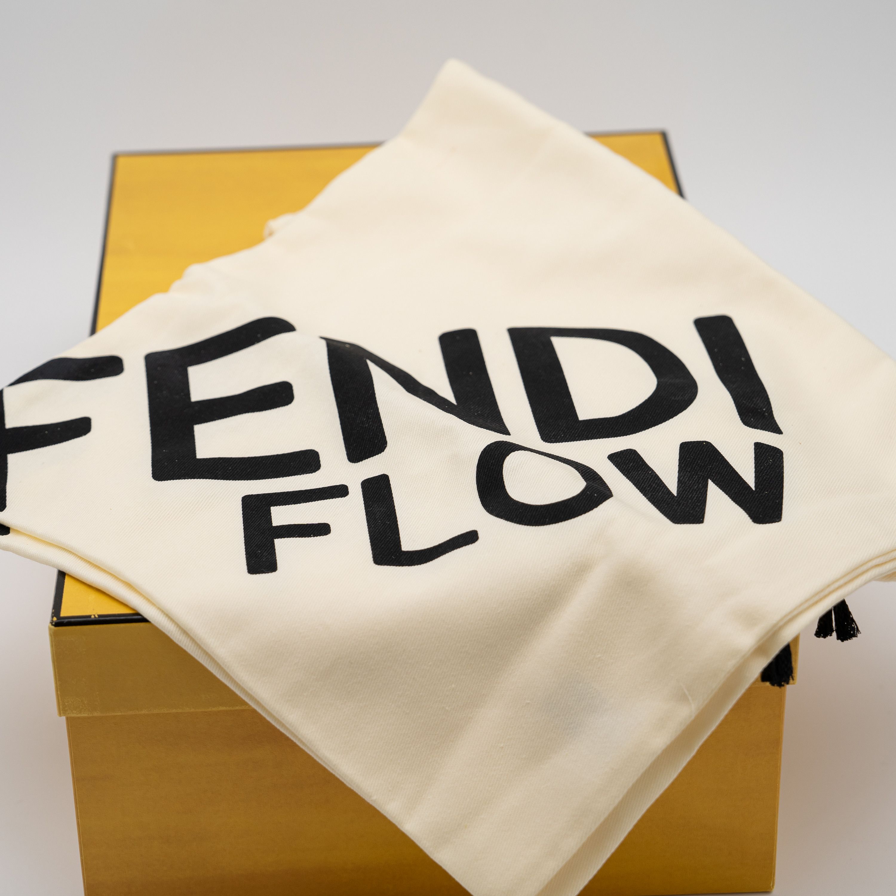 Fendi 38 eu 8 us Fendi Flow Sneakers Runner Yellow Green FF logo Size US 8 / IT 38 - 12 Thumbnail
