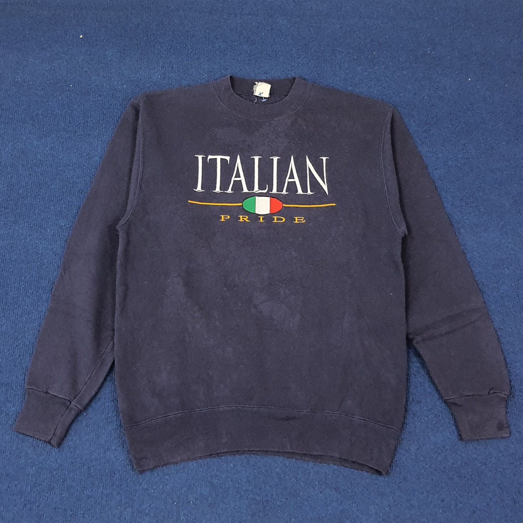 Vintage Vintage ITALIAN PRIDE Embroidery Design Sweatshirt Size US S / EU 44-46 / 1 - 1 Thumbnail