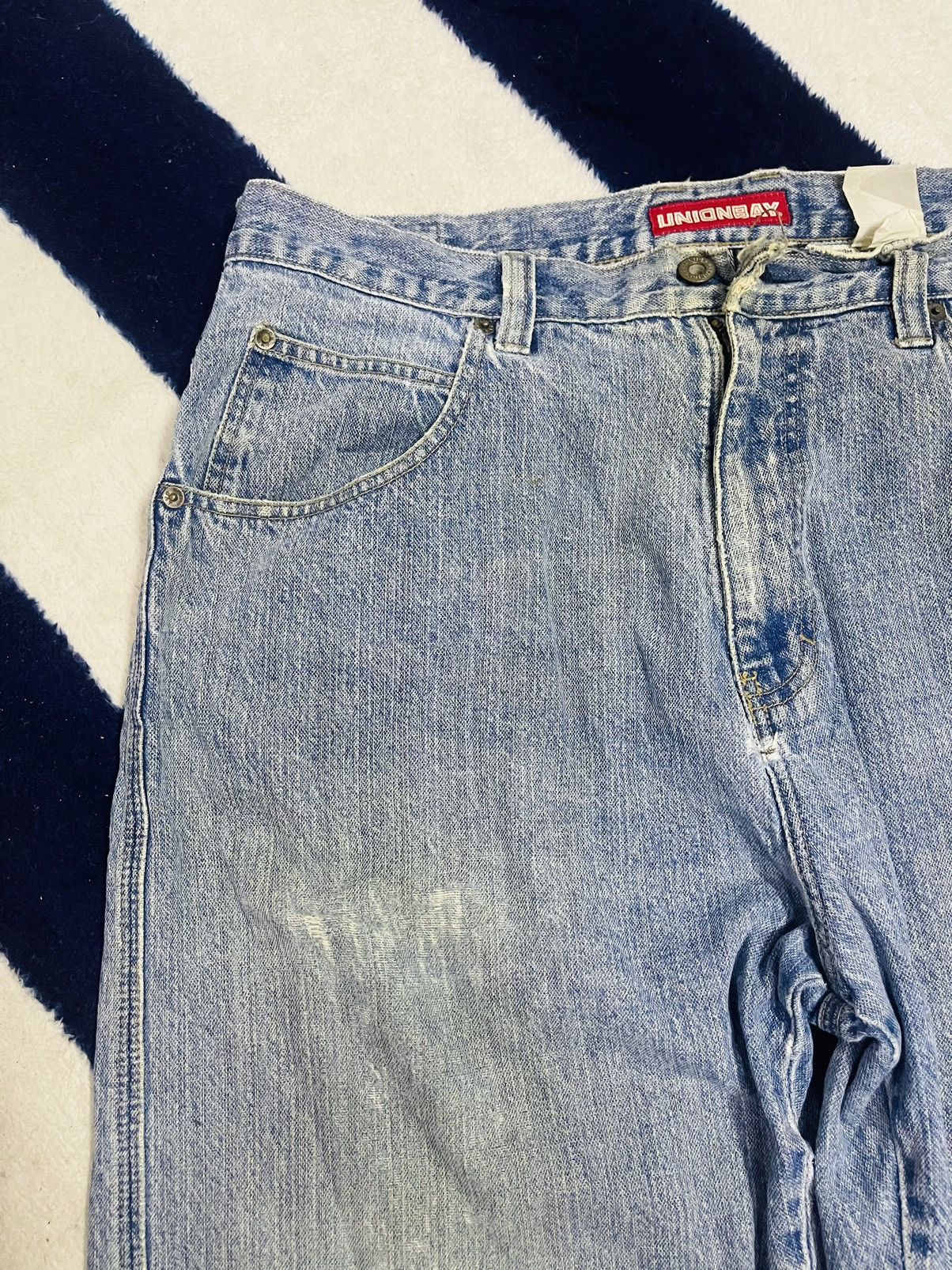 Jean Union Bay Distressed Jeans (16) Size US 35 - 11 Thumbnail