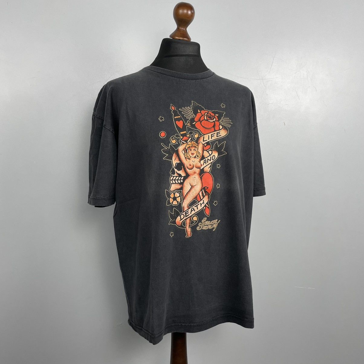 Vintage Vintage Very Interesting T-shirt Live in death Sailor Jerry Size US XL / EU 56 / 4 - 4 Thumbnail