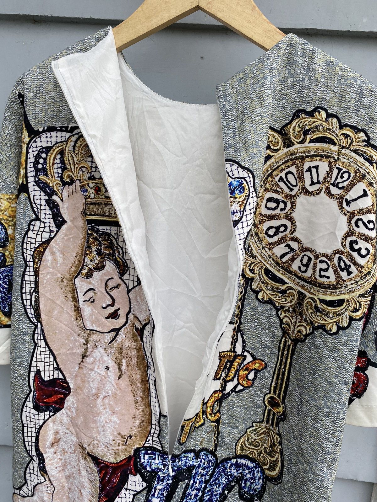 Vintage Pas La Ver Tic Tac Cupid Clock Dress Style & Diamond Details Size L / US 10 / IT 46 - 18 Thumbnail