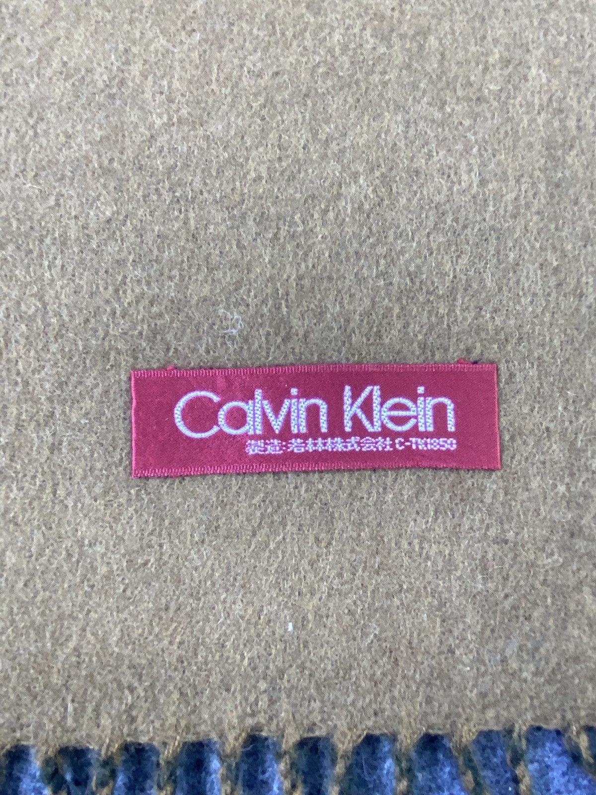 Calvin Klein Calvin Klein Scarf / Muffler / Neckwear - T793 Size ONE SIZE - 6 Thumbnail