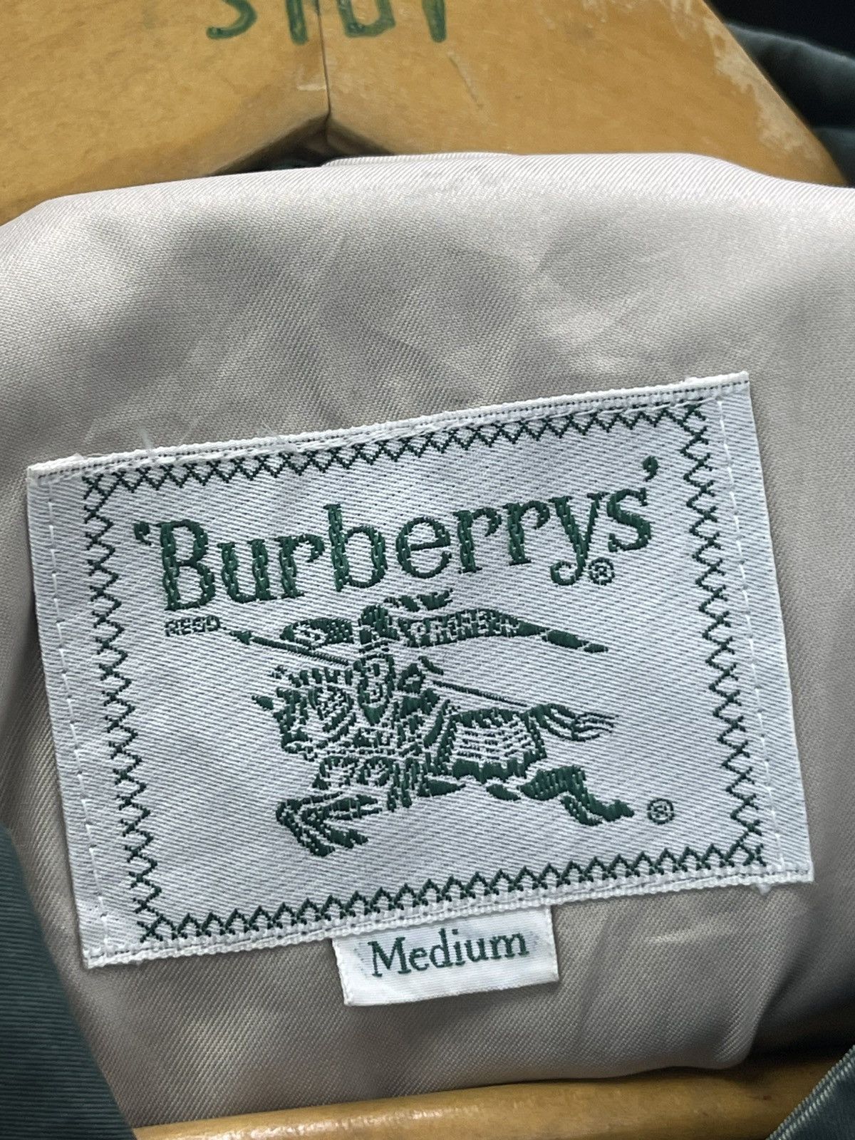Burberry Vintage Burberry’s Heritage Jacket Size US M / EU 48-50 / 2 - 16 Thumbnail