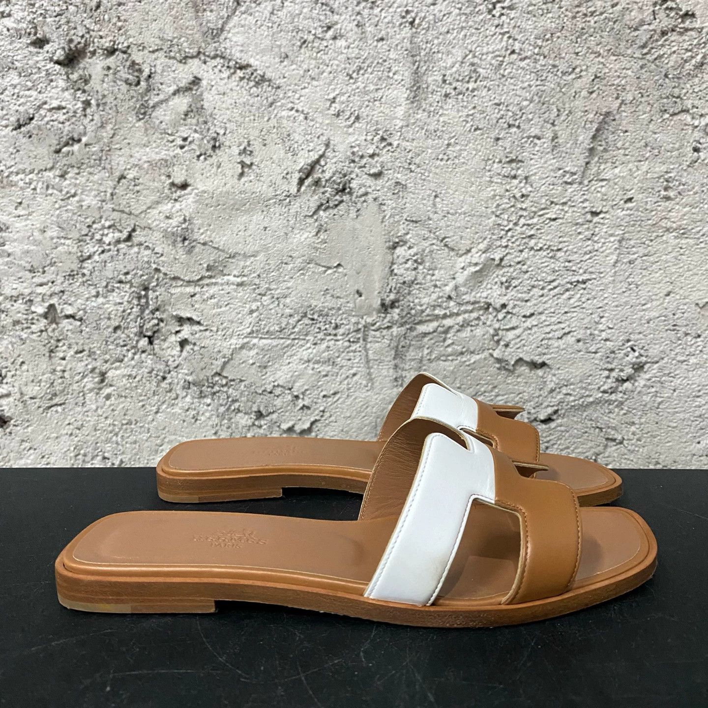Hermes Hermes Colorblocked Slippers Women's 36 Size US 5.5 / IT 35.5 - 1 Thumbnail