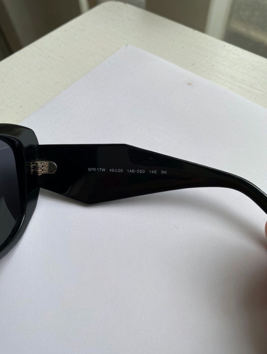 Prada PRADA SUNGLASSES BLACK VINTAGE Size ONE SIZE - 4 Thumbnail